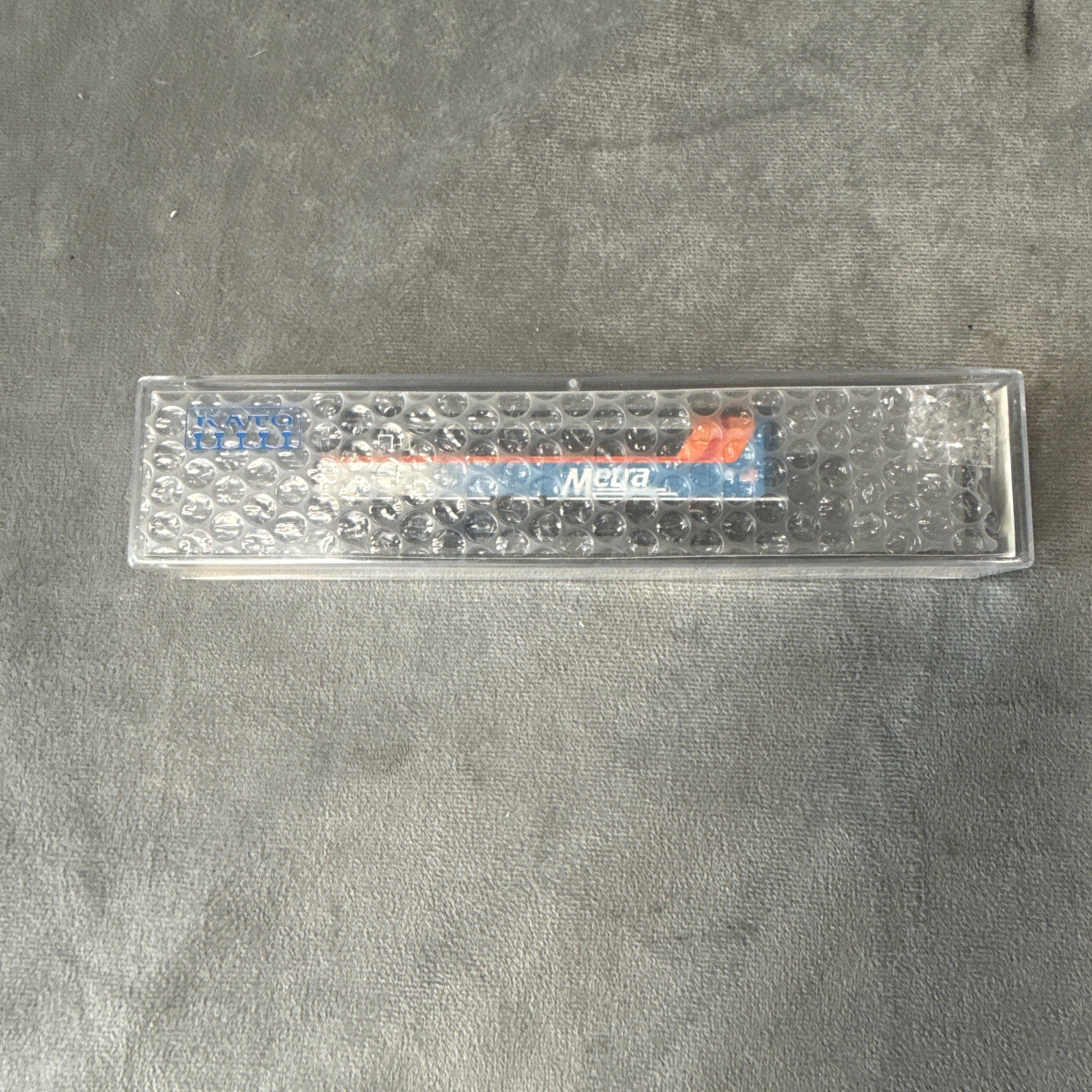 Kato EMD F40PH Chicago Metra New Paint #181 176-9106 Village Of Schaumburg