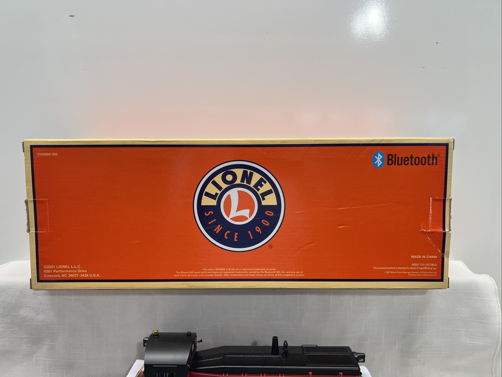 Lionel 2133580 O Gauge Coors SW8 Diesel Engine #C991 with LEGACY NIB