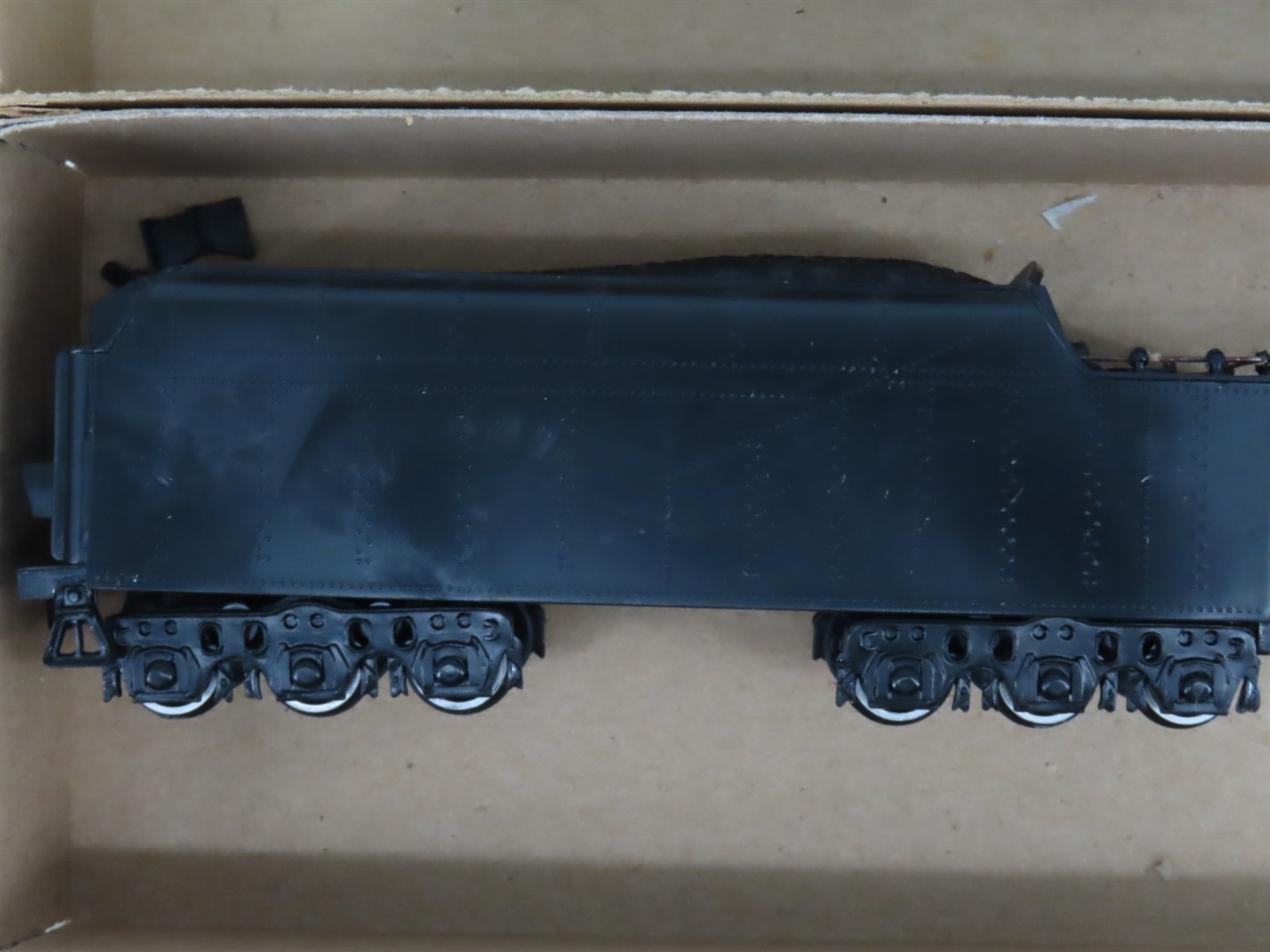 LOT of 4 HO Scale Undecorated & Unpowered Steam Loco 4-6-2 w/ Tenders