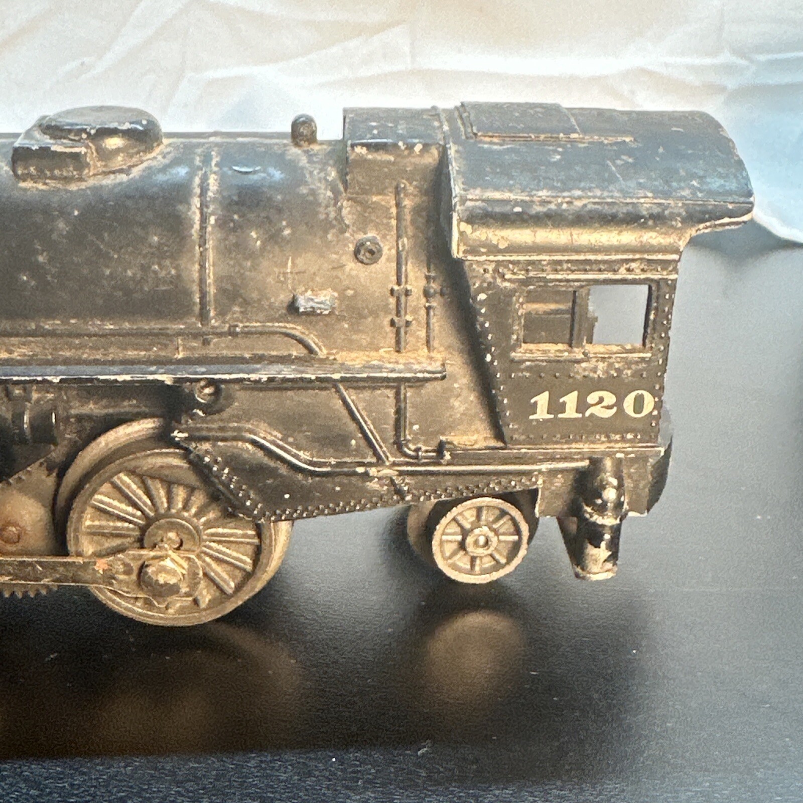 Vintage Lionel Locomotive 1120 2-4-2 W/ Tin Lionel Scout Tender Black train