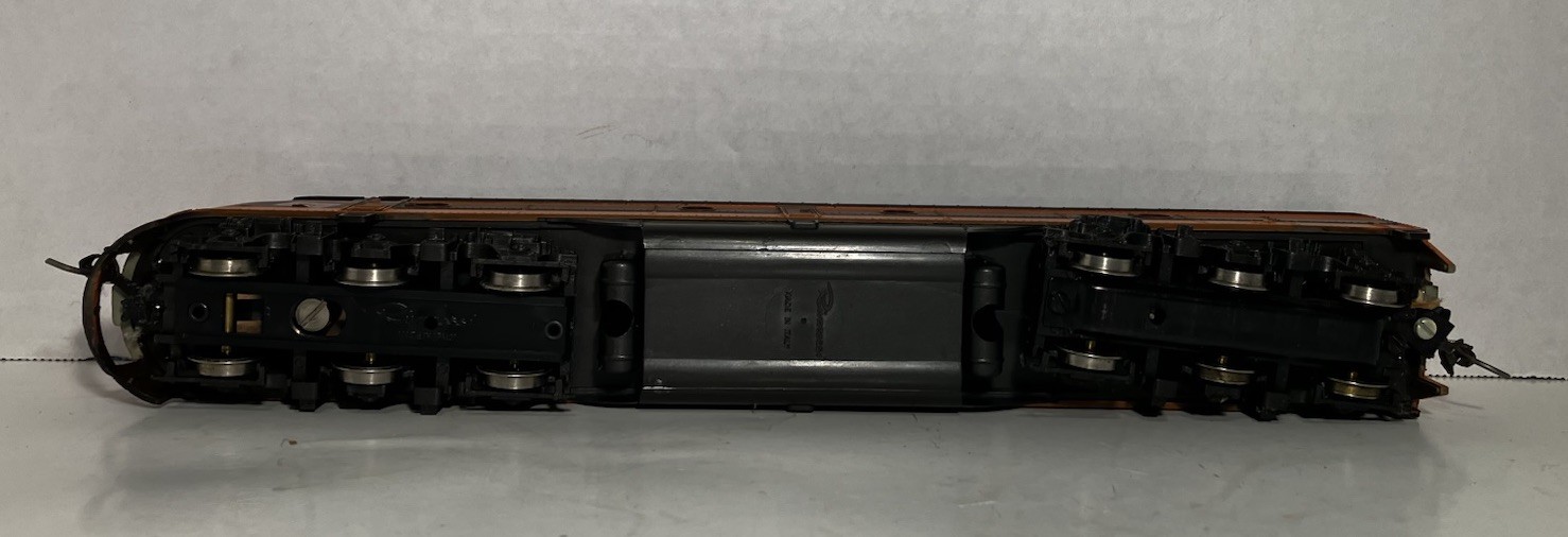 VTG. Rivarossi HO Gauge Milwaukee Road Locomotive (HB)