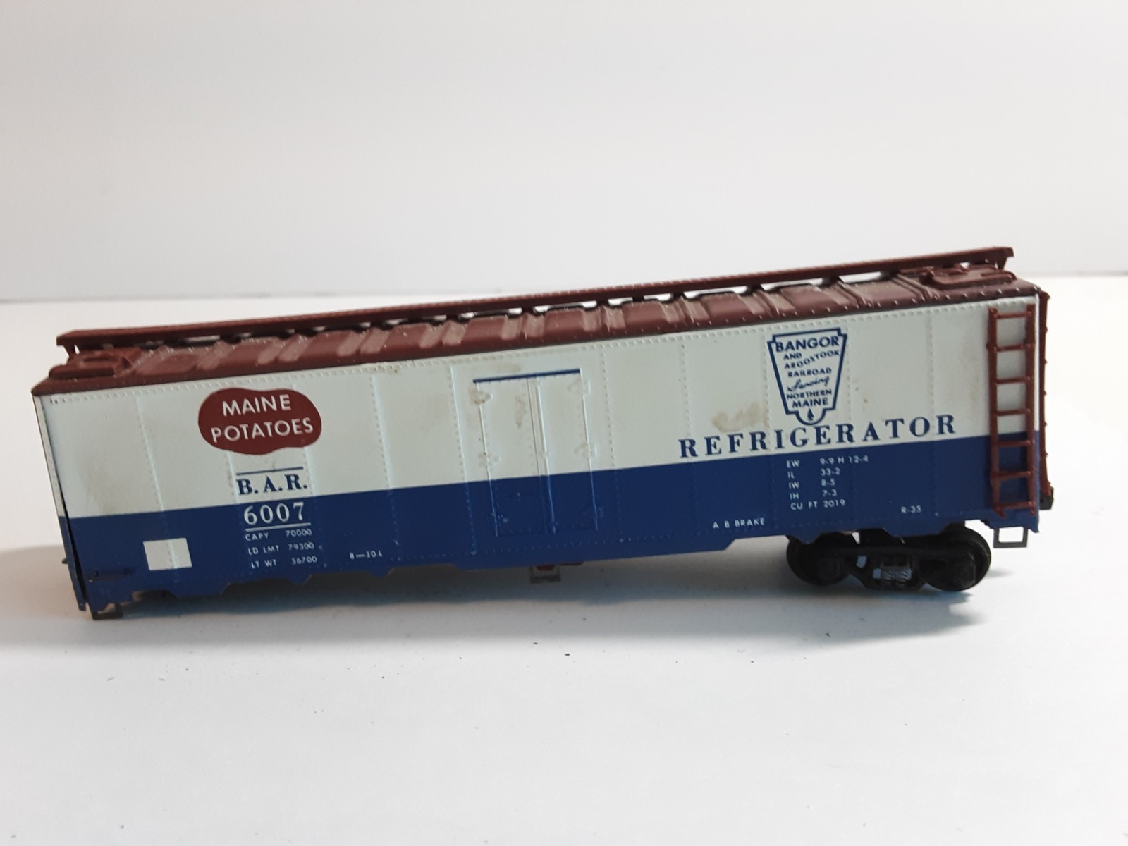 Vtg Lot Of 6 Box Cars, Tanker Cars, Flat Cars, Gondola See Description (2)