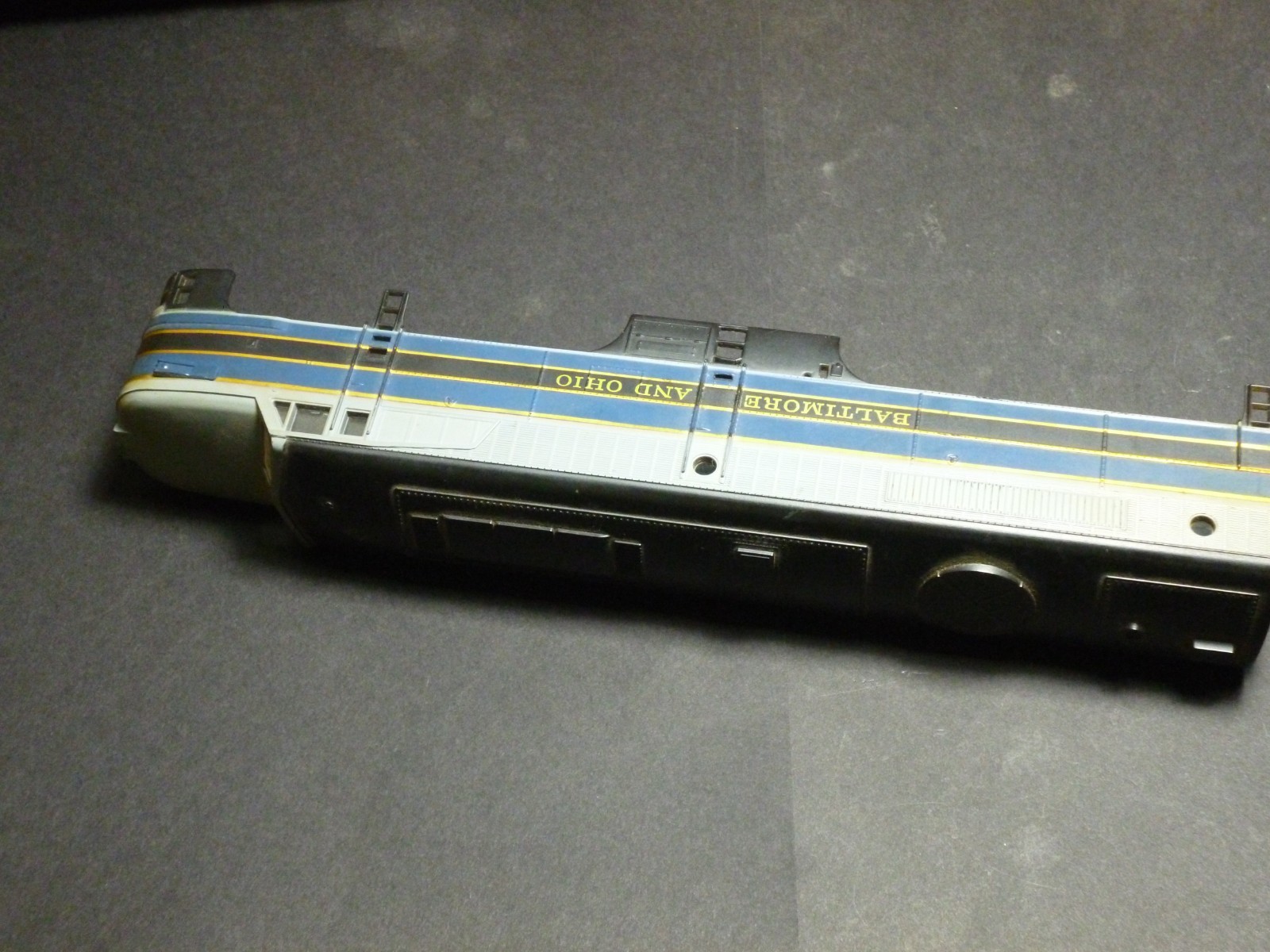 Ho Athearn Diesel locomotive Alco PA shell Baltimore & Ohio