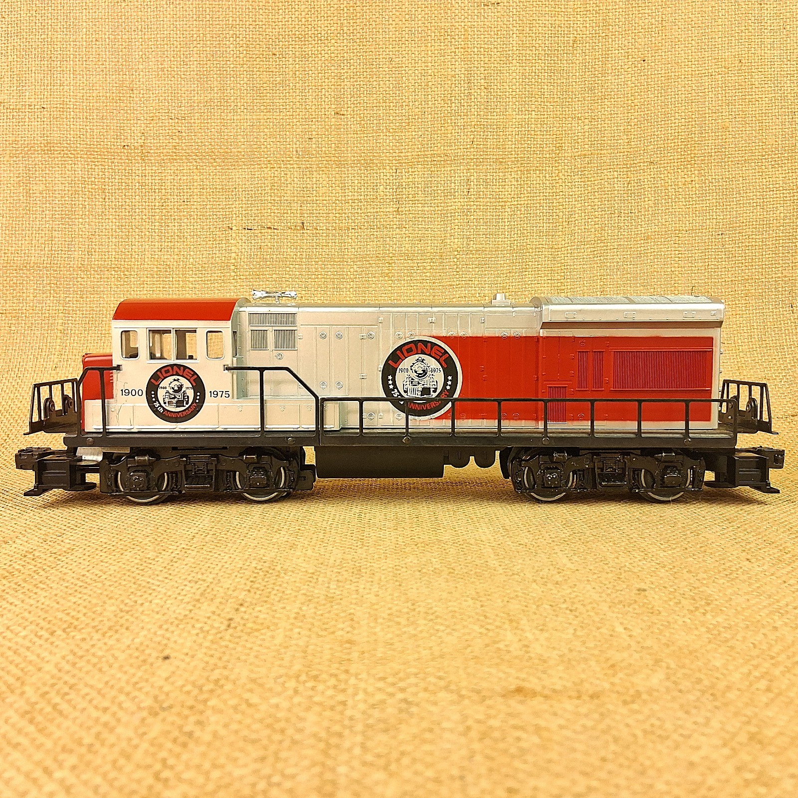 Lionel 6-7500 U36B Diesel 1900 – 1975 75th Anniversary