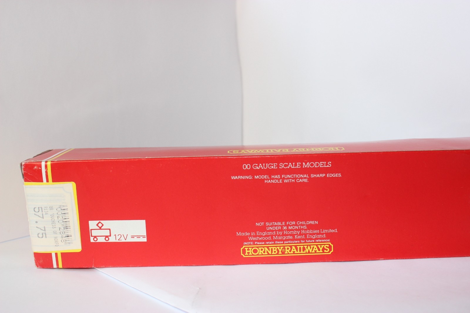 Hornby R134 Steam Loco 4-6-2 “Duchess of Norfolk” 00 Gauge – Boxed