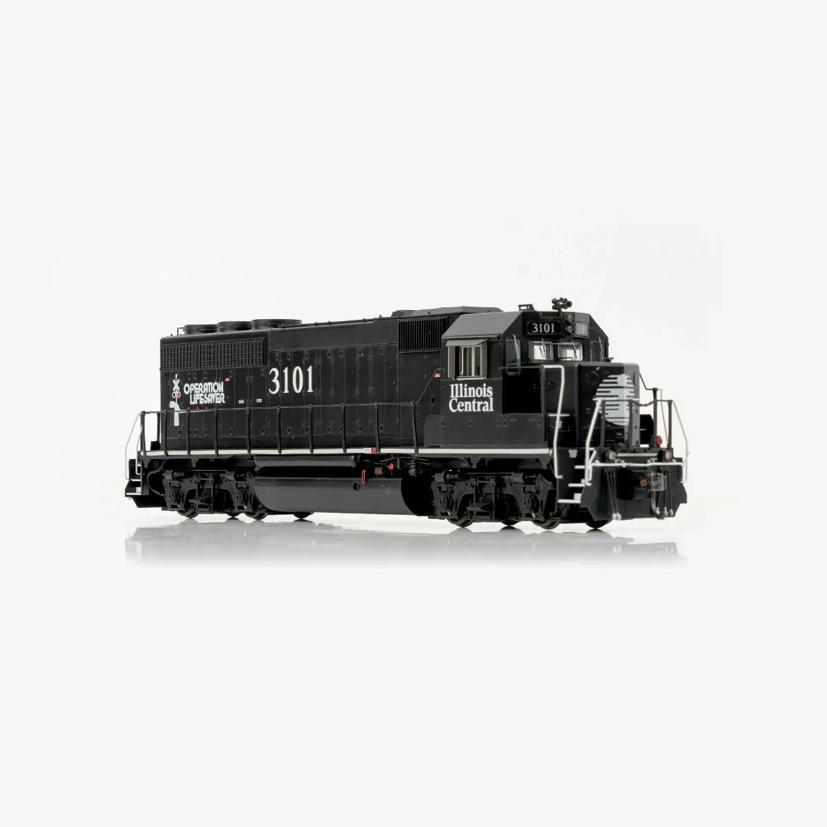 Rapido ~ HO Scale ~ EMD GP40 ~ Illinois Central #3114 ~ DC/DCC Sound ~ 040508