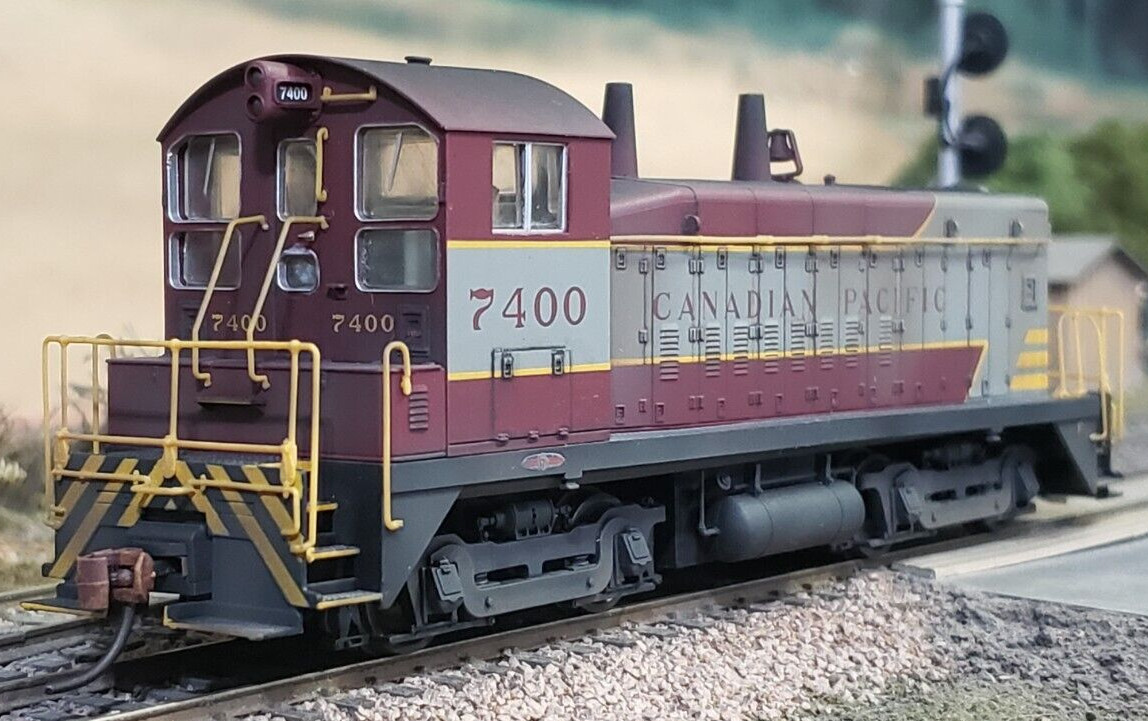 Life-Like/Proto HO Scale Canadian Pacific (CPR) SW9 Diesel Loco Custom Weathered