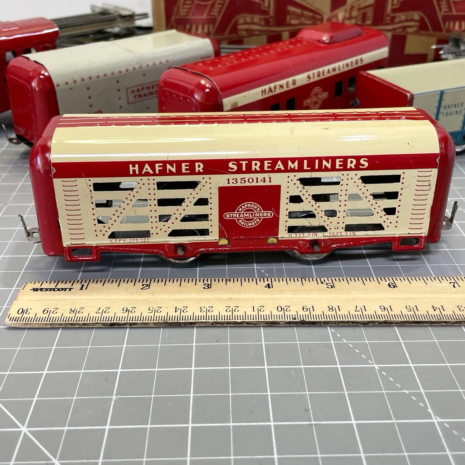 Hafner Streamliners Clockwork Wind-Up Train Set w/ Box & Track Works! Chicago US