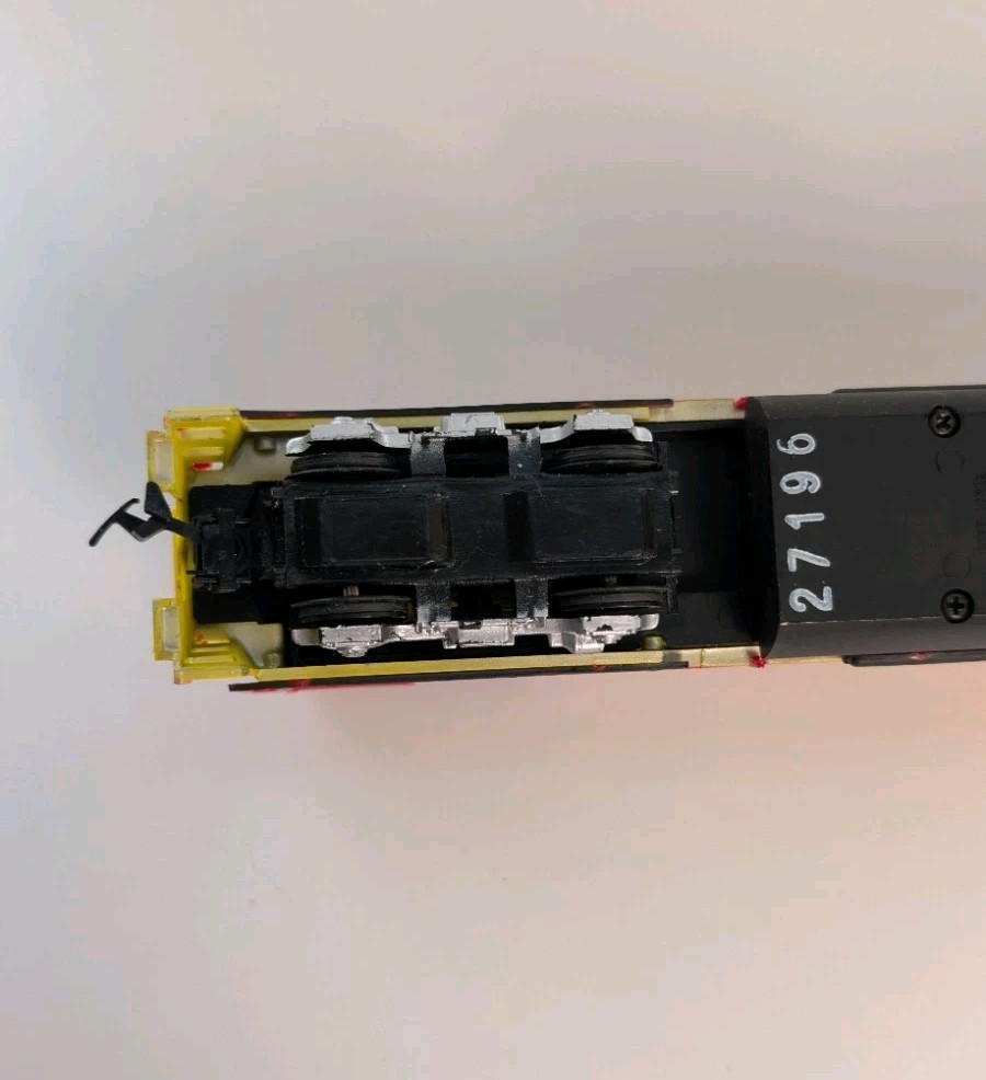 HO 1996 Life Like Shop Rite Diesel Locomotive – Tested/Working – Free Shipping!