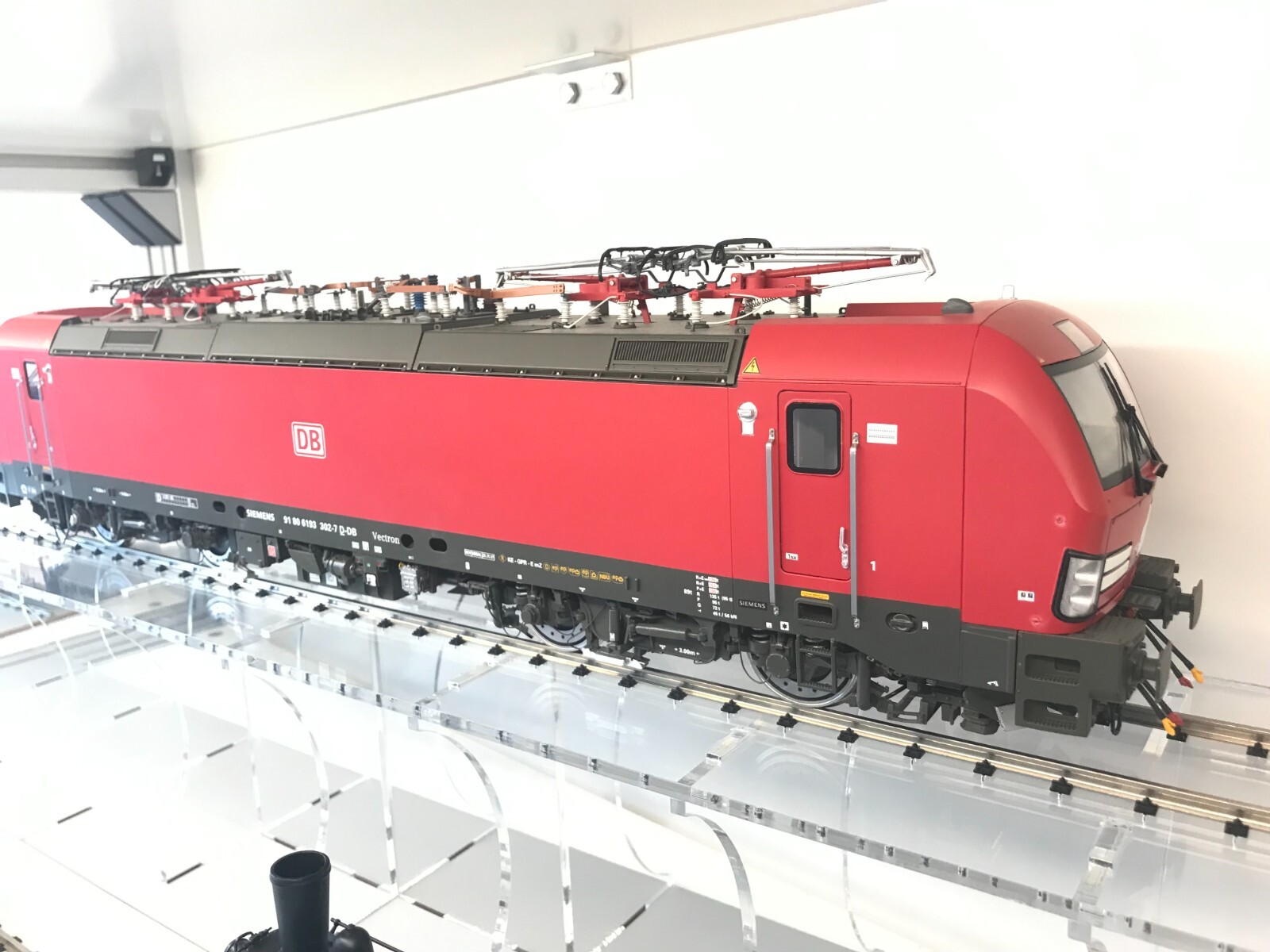 KM1 Vectron Track 1 E-Lok Limited Various Variants To Choose From For Kiss