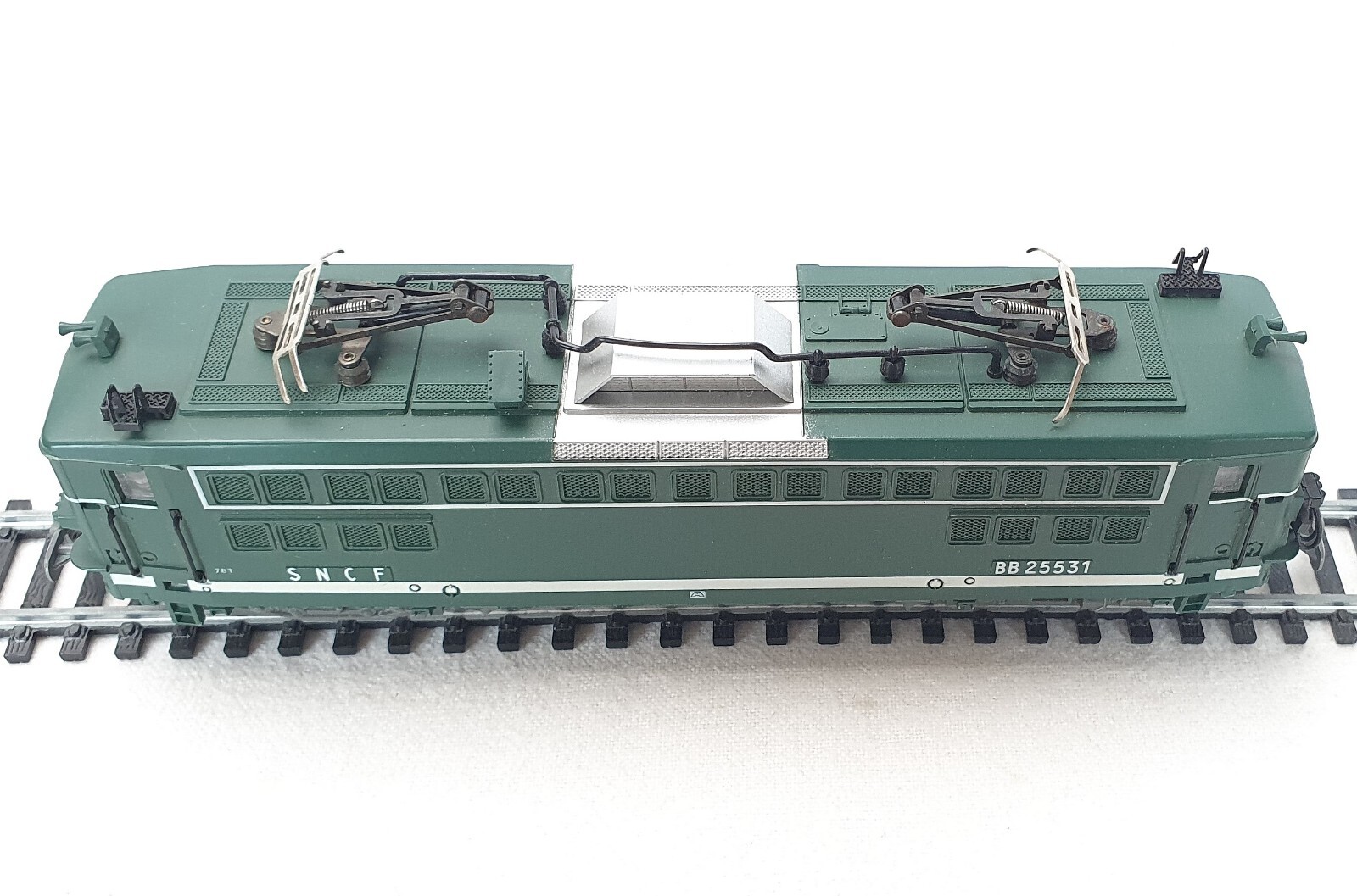 Jouef HO 1:87 SNCF French BB 25531 Medium ELECTRIC LOCOMOTIVE 8362 MIB`78 New!