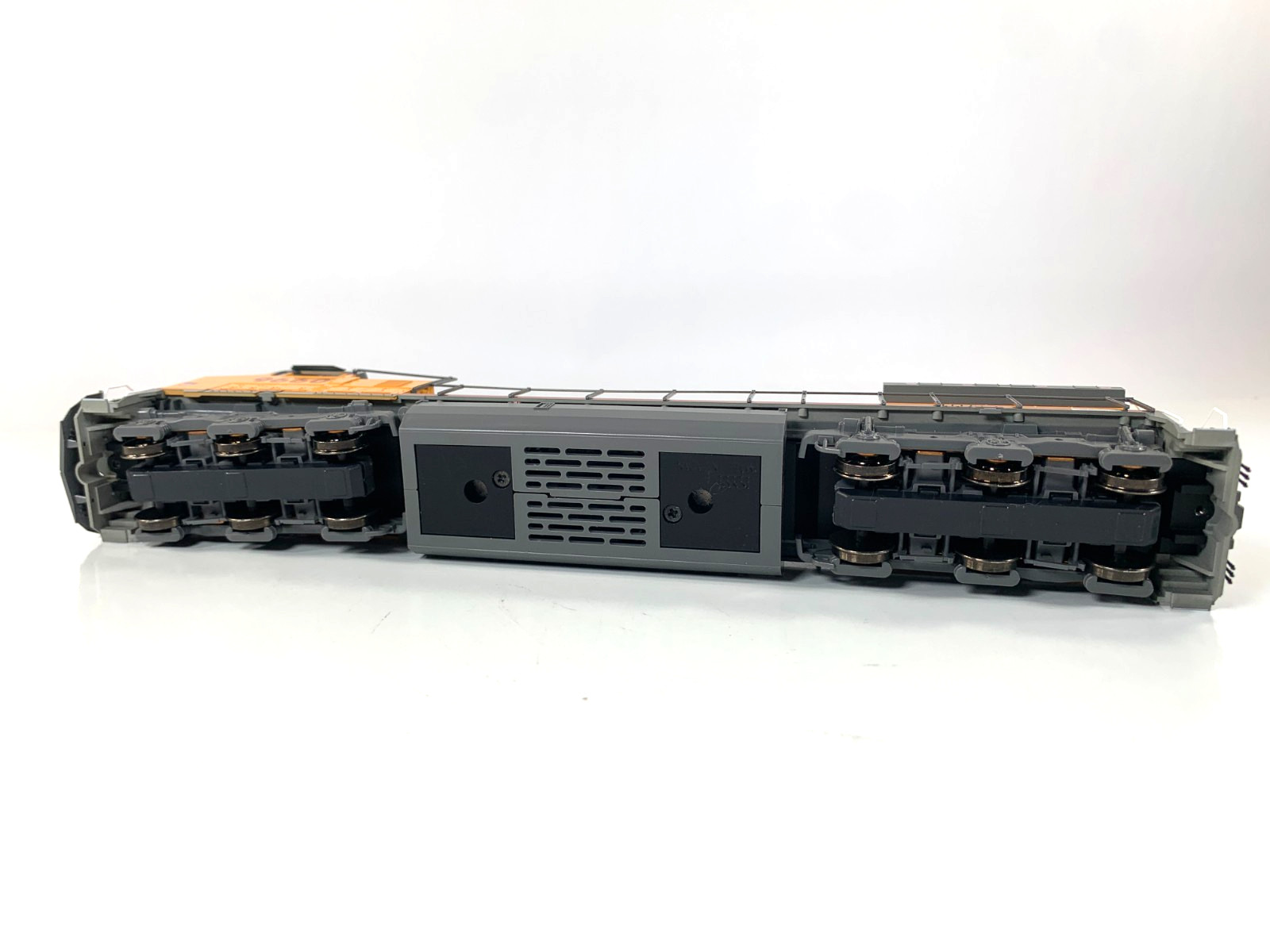HO Kato 37-6633 Union Pacific #9660 GE C44-9W Diesel – DC only