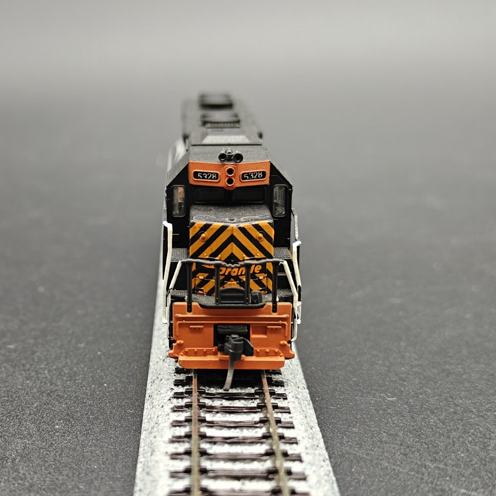 KATO D&RGW Rio Grande EMD SD45 Locomotive #5328 N Scale Tested Japan Read