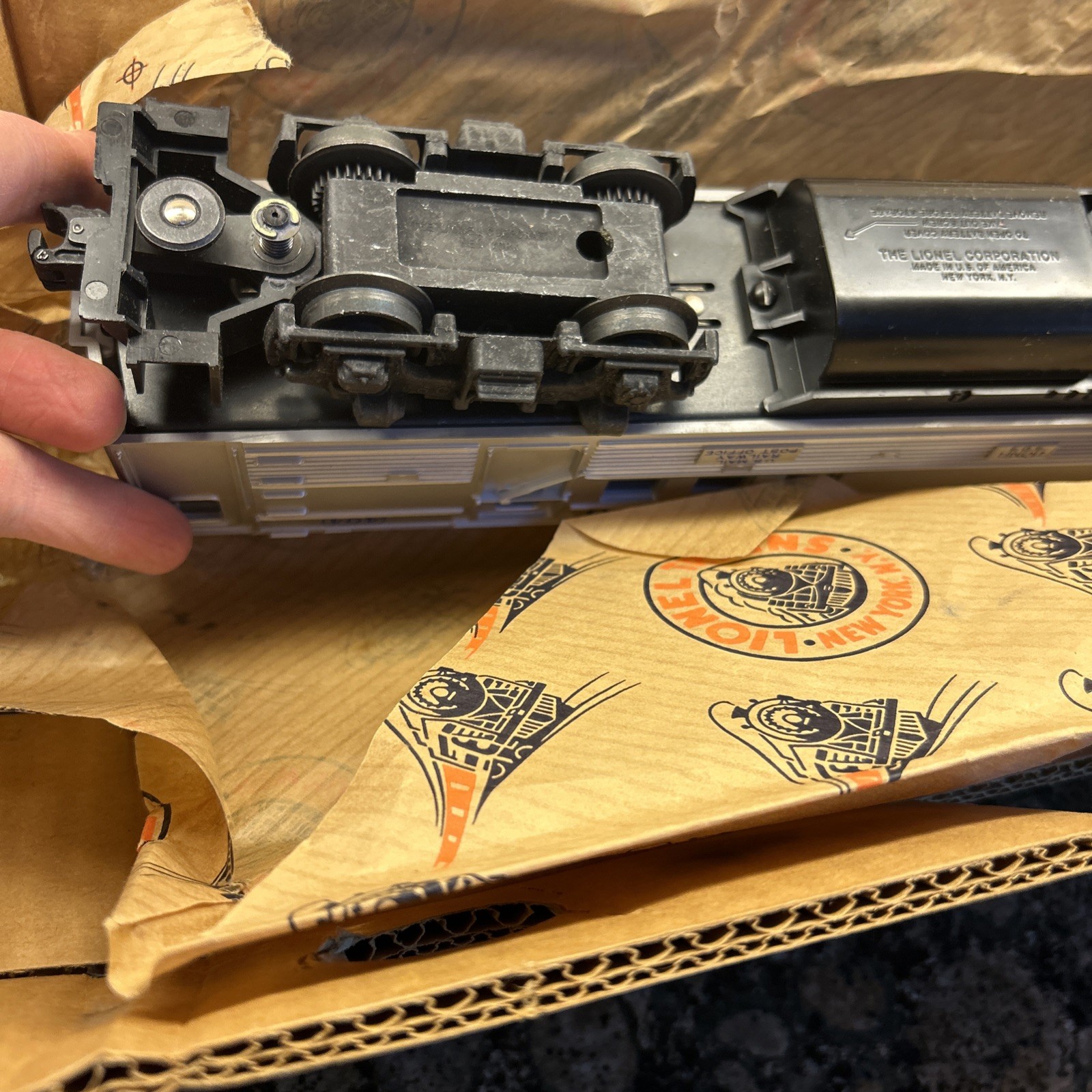 Lionel 404 Baltimore & Ohio – new, wrapped in original box-damage, see pictures