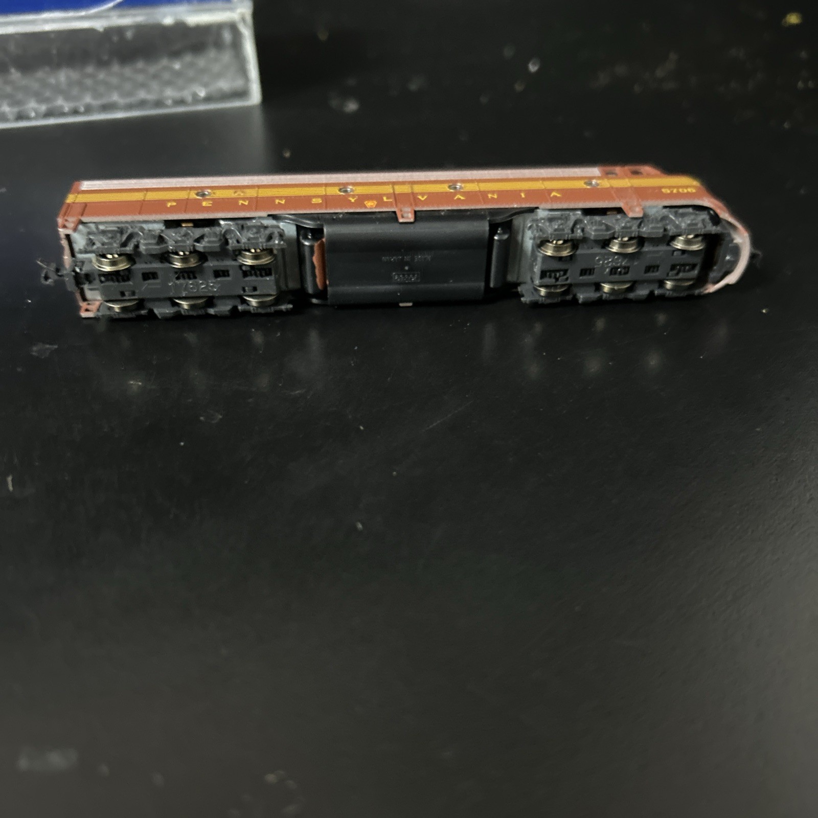 KATO N-Scale 176-256 EMD E8/9・A Pennsylvania Railroad PRR #5802 made in JAPAN