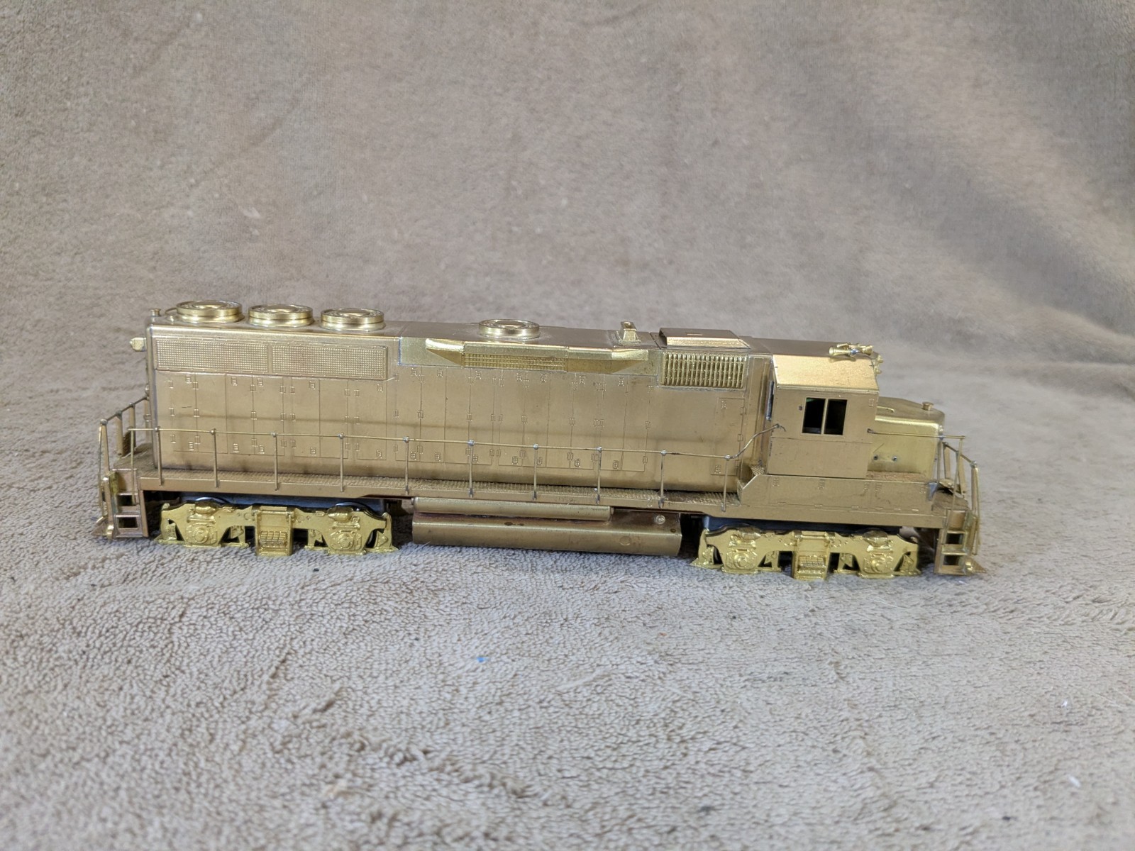 ALCO D-143 LB GP-40L Dynamic Brakes Locomotive