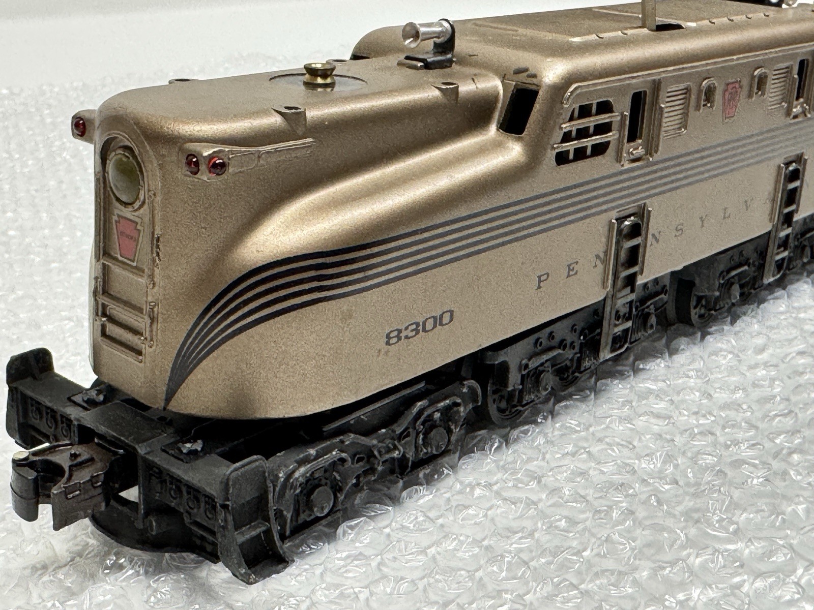 Lionel Pennsylvania GG1 Electric Locomotive in Original Box 6-18300 Mint Series