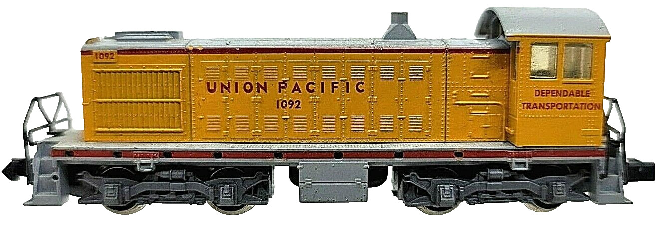 N 9mm Arnold 5022 Alco S-2 Diesel loco UP #1092 (Tested) no h/r rapido cplrs