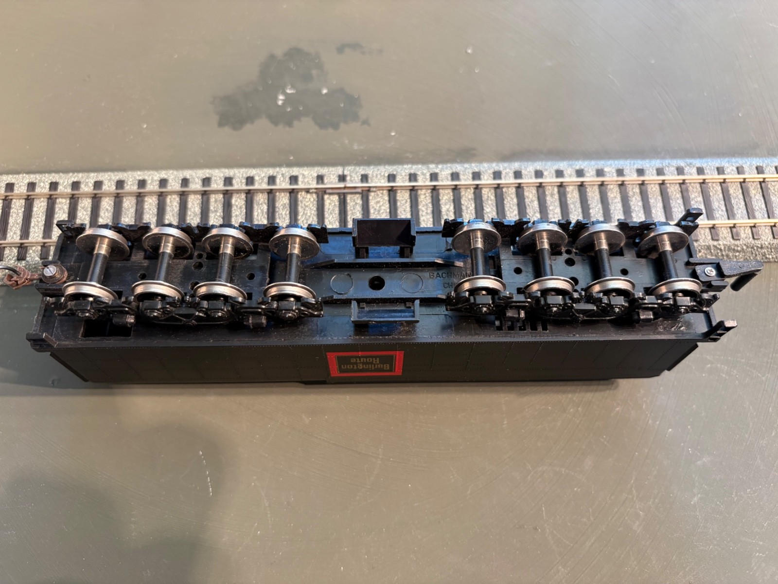 Rare & Unique HO Bachmann Burlington Route 8 Axle Tender # 5601 (26-747)