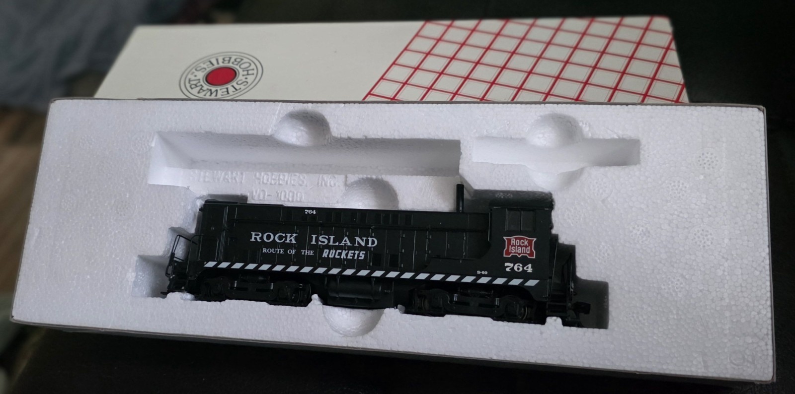 Stewart Hobbies Baldwin VO-1000 Rock Island HO Analog Diesel Loco Kit MPN 4732
