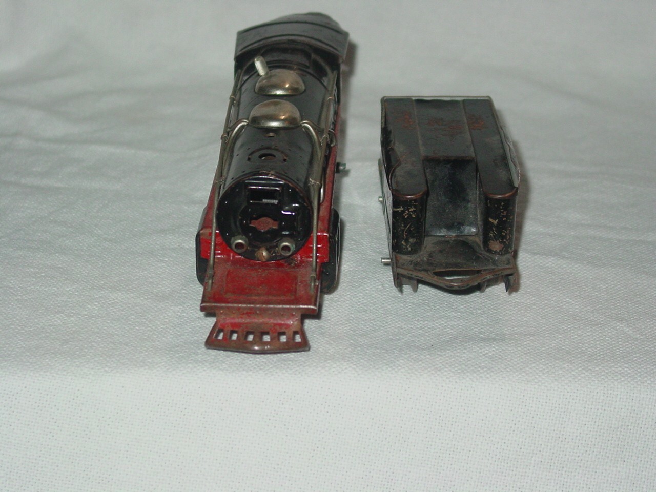Lionel Jr. Passenger Train Set with (1) #1690 (1) 1691 Lionel (1) # 1690 Ives