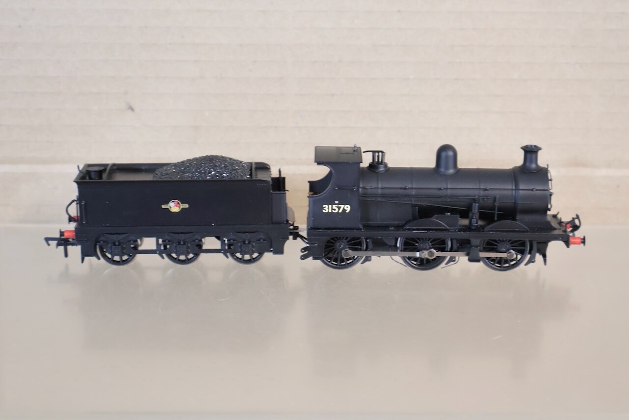BACHMANN 31-465 DCC READY BR 0-6-0 WAINWRIGHT C CLASS LOCOMOTIVE 31579 om