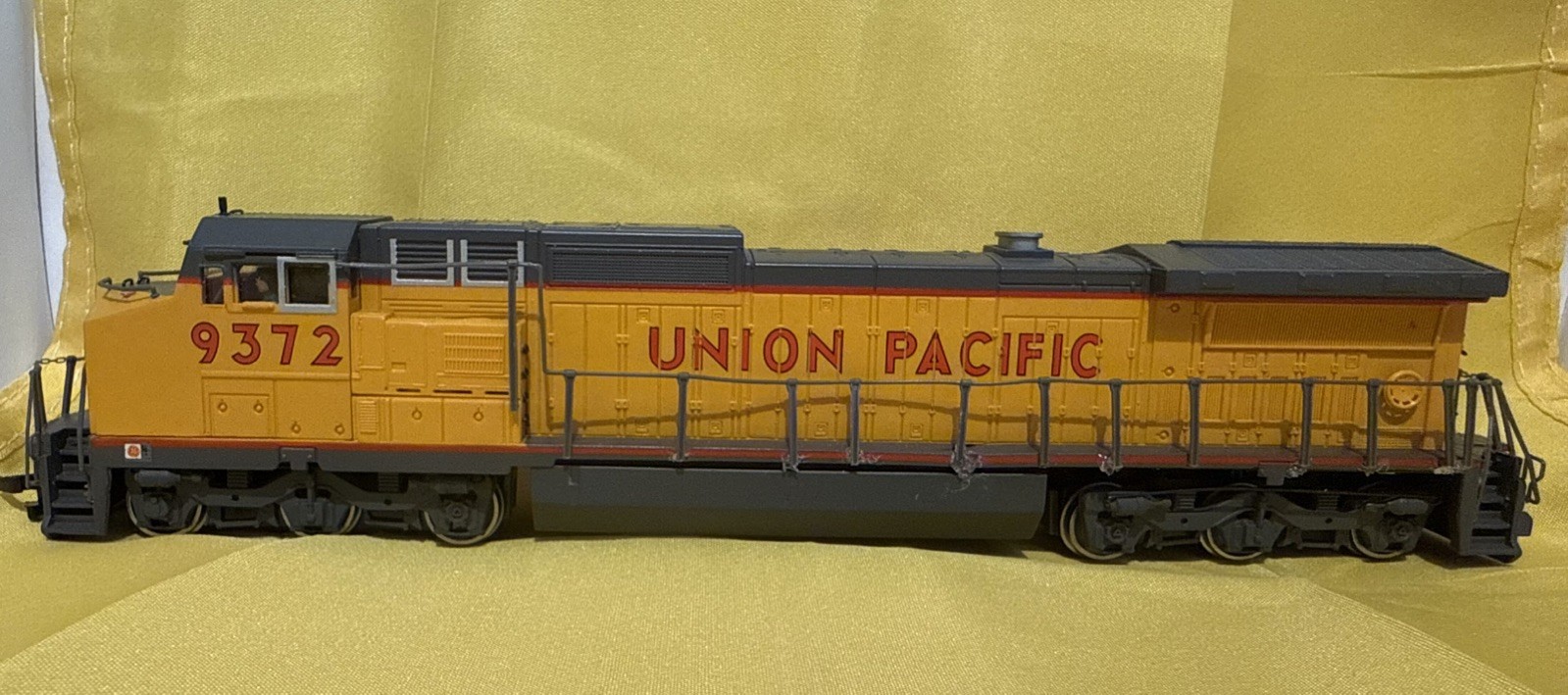 HO Scale Locomotive Lot Bachmann Spectrum Union Pacific + Life-Like/Tested Runs