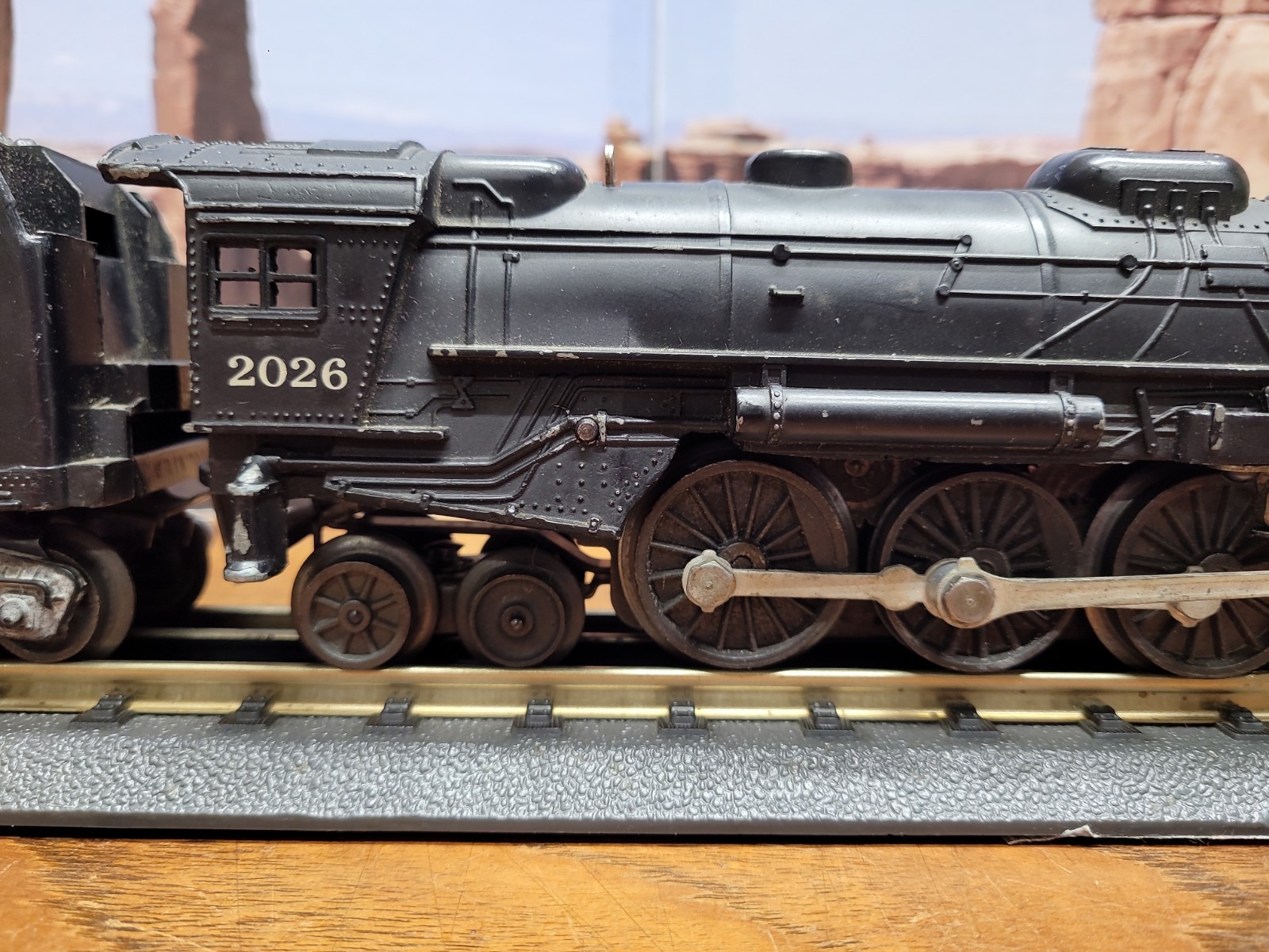 Lionel O Gauge 2-6-4 2026 Steam Locomotive And Tender For Parts Or Repair