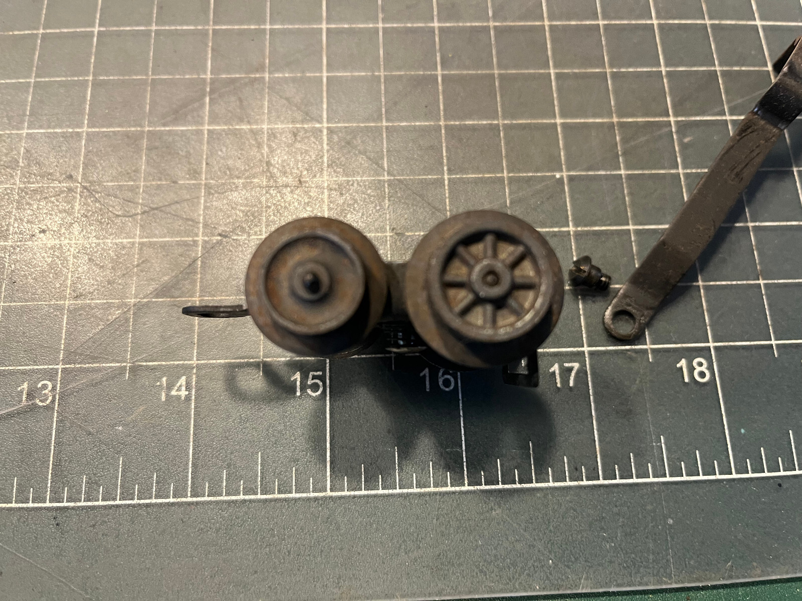 Lionel Train 2037 2018 2026 2029 Locomotive 4 WHEEL TRAILING TRUCK PART LOT C2