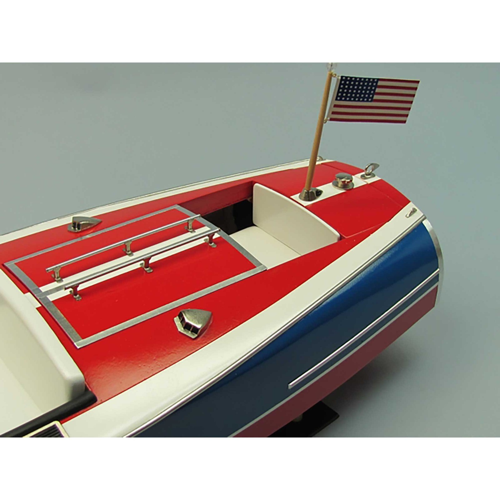 Dumas Products Inc. 24 16′ Chris-Craft Painted Racer Boat Kit DUM1263 Wooden
