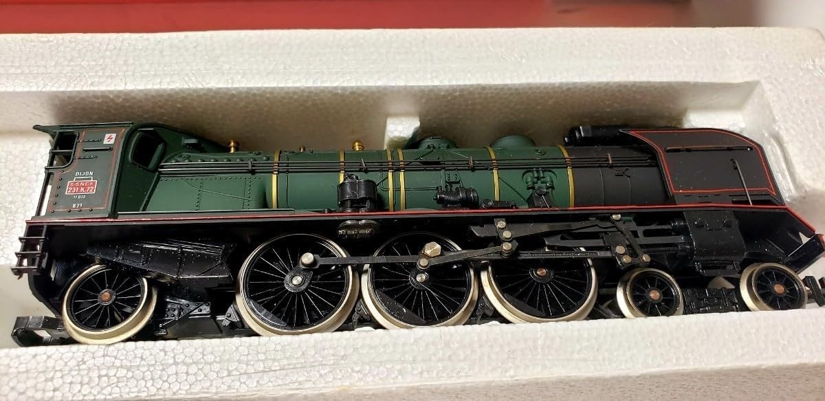 Jouef 8256 SNCF 231 K 72 Steam Locomotive Green/Black Red Dijon Depot