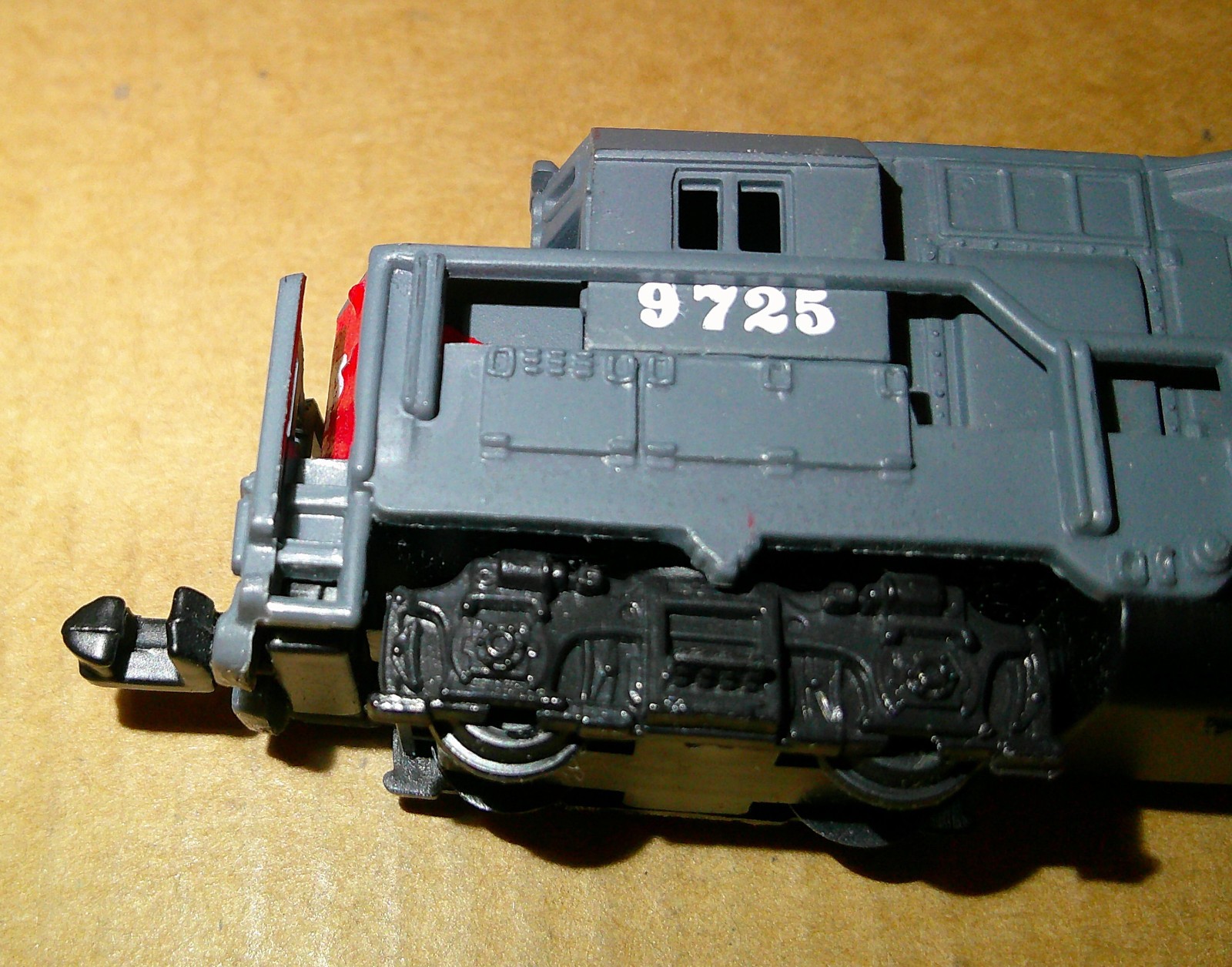 N Scale High Speed # 418 Southern Pacific 9725 Diesel Locomotive Railroad Nice