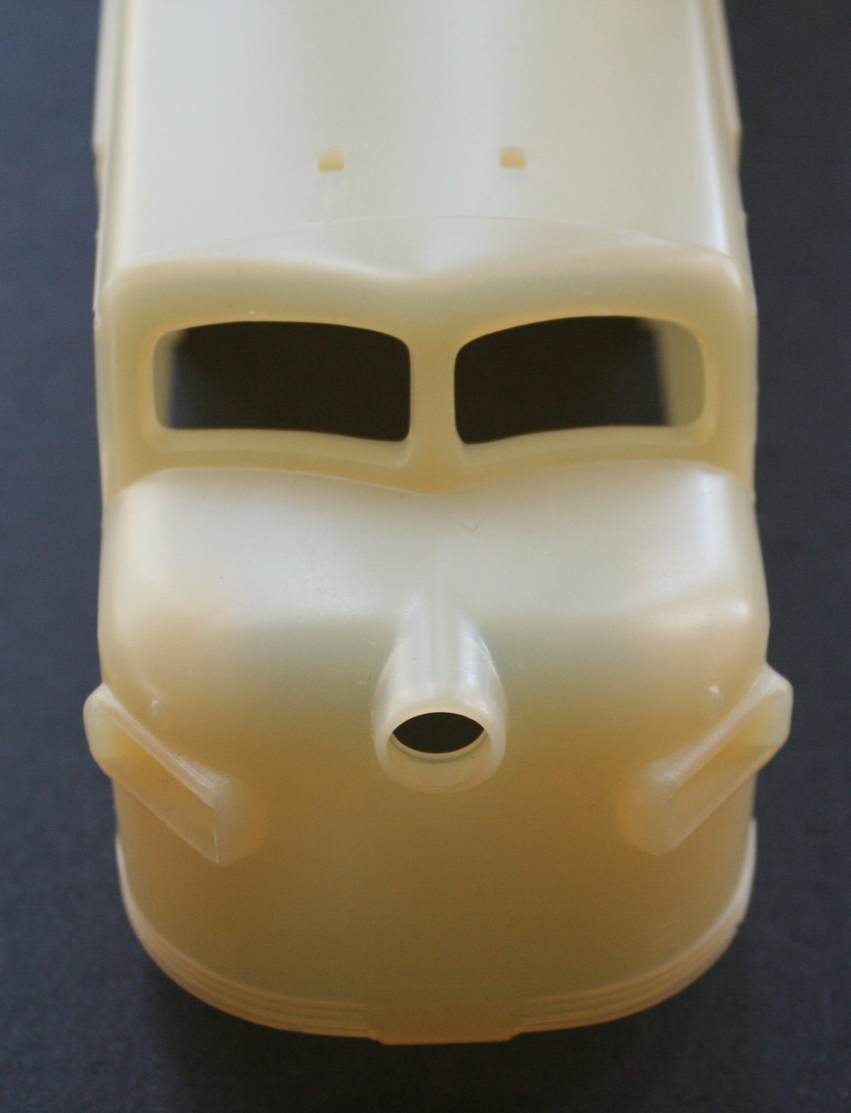 WILLIAMS ELECTRIC TRAINS EMD F7 A OPAGUE CLEAR SHELL NEW