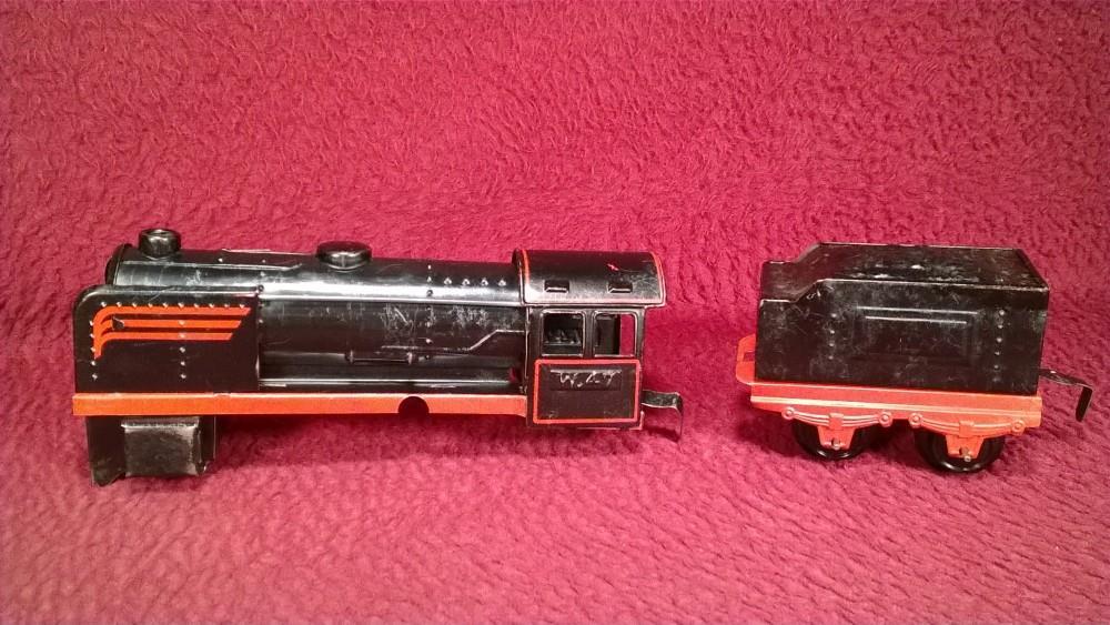 VINTAGE HWN CLOCKWORK STEAM TIN-LITHO PASSENGER TRAIN – GERMANY U.S. ZONE