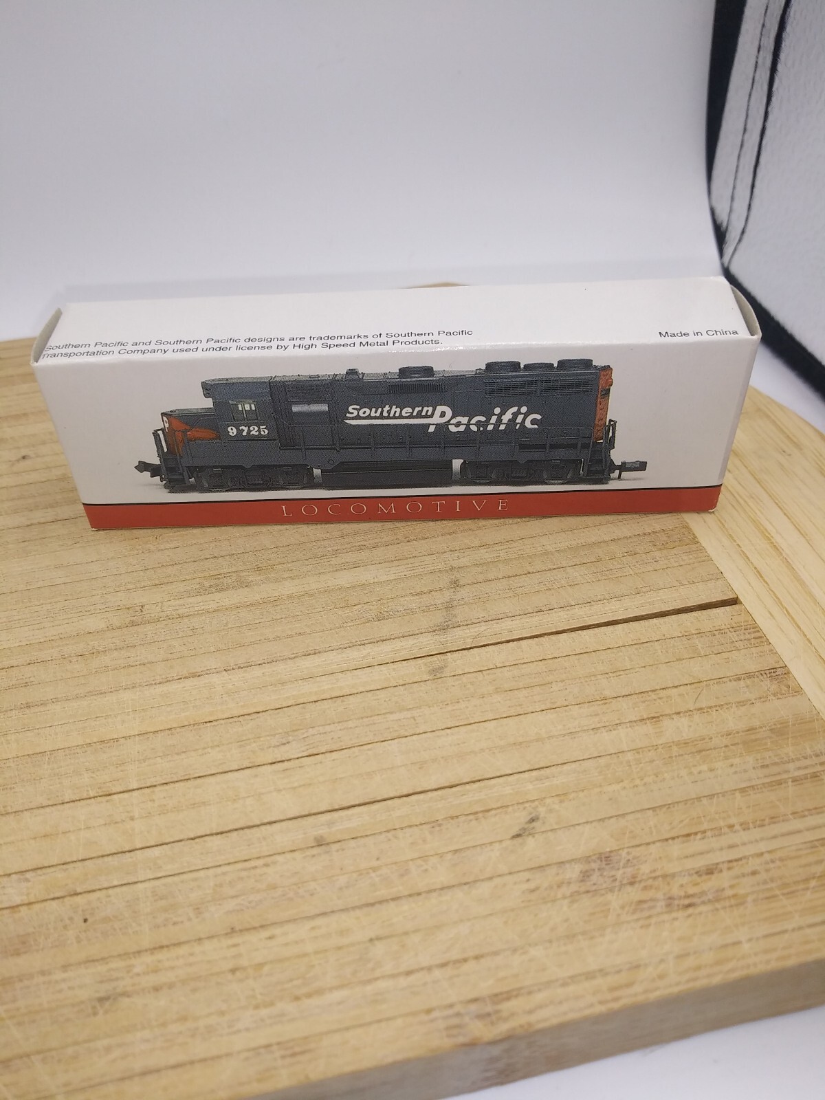 Southern Pacific Mini Locomotive #9725 Southern Pacific locomotive New