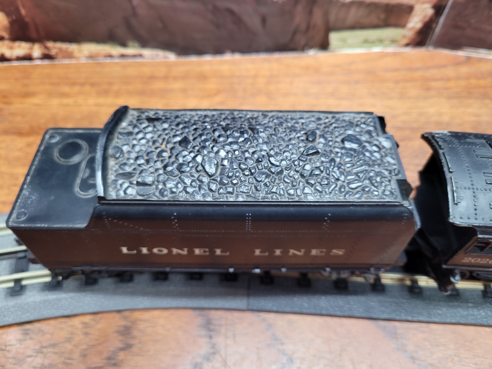Lionel O Gauge 2-6-4 2026 Steam Locomotive And Tender For Parts Or Repair