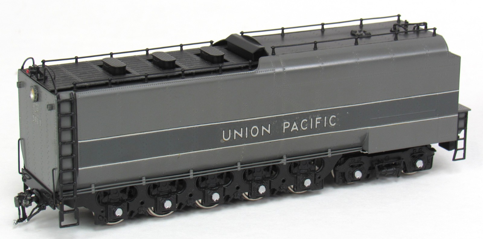 Key Imports Union Pacific 4-6-6-4 “Greyhound” Challenger Steam Engine HO-Scale *