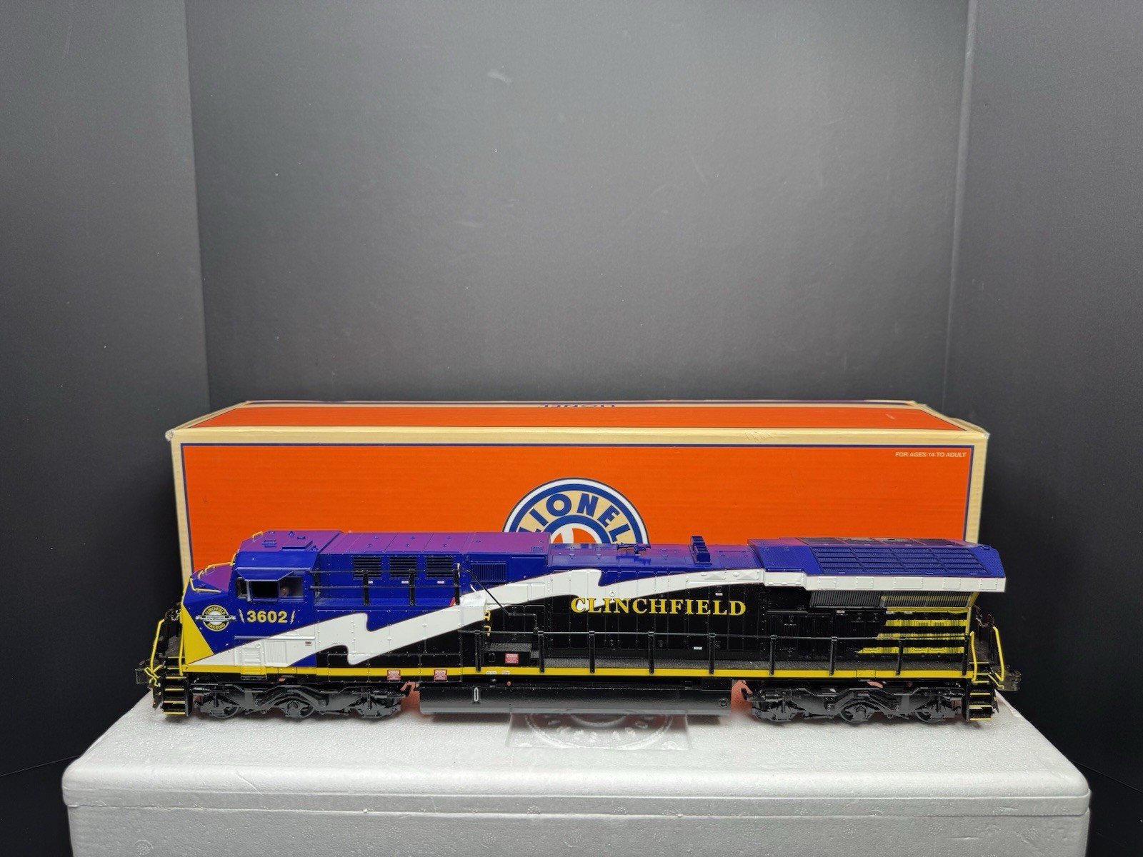 Lionel LEGACY 6-38409 CSX heritage Clinchfield AC6000 diesel engine #3602 EX