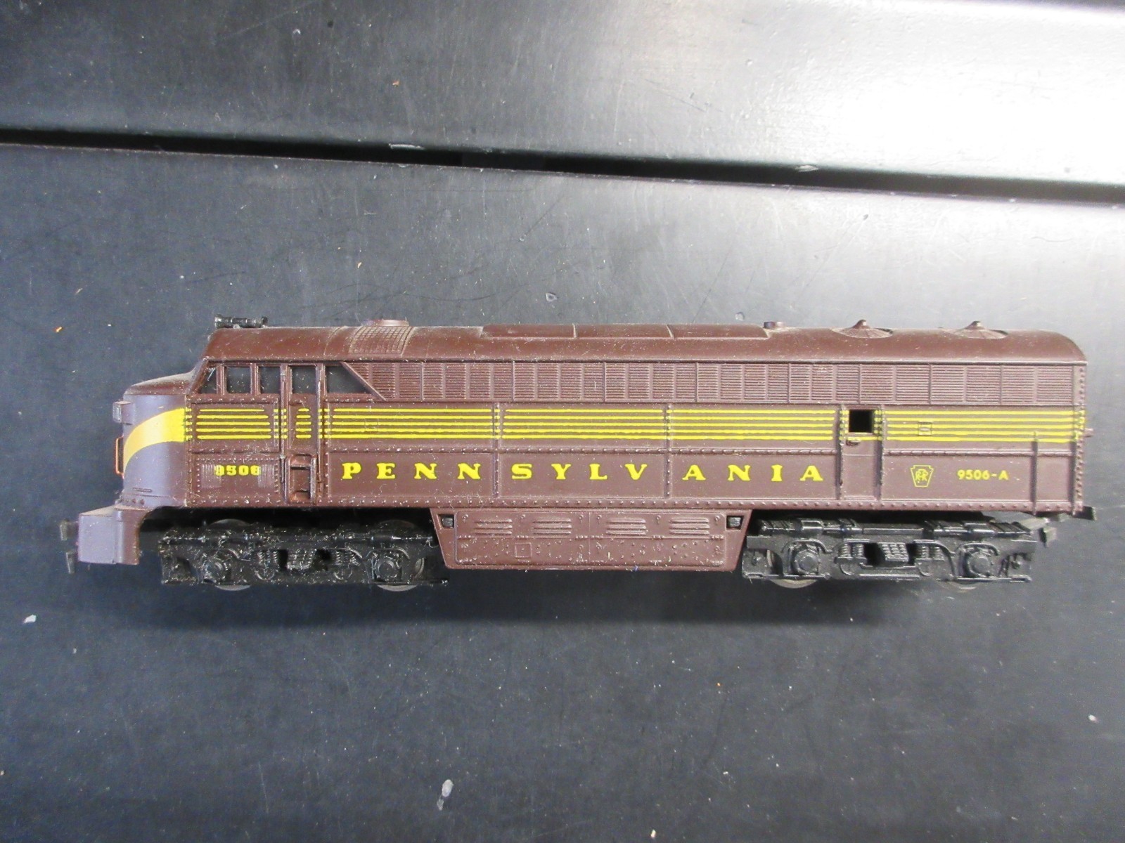 AHM ho PRR DIESEL LOCOMOTIVE DUMMY vintage LOT#36