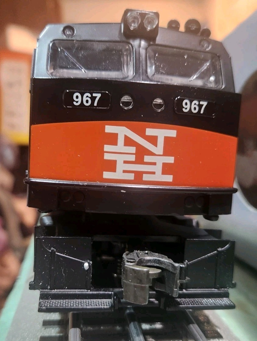 Williams E60-100 O Scale New Haven E60 Electric Locomotive w/Horn. Cab #967