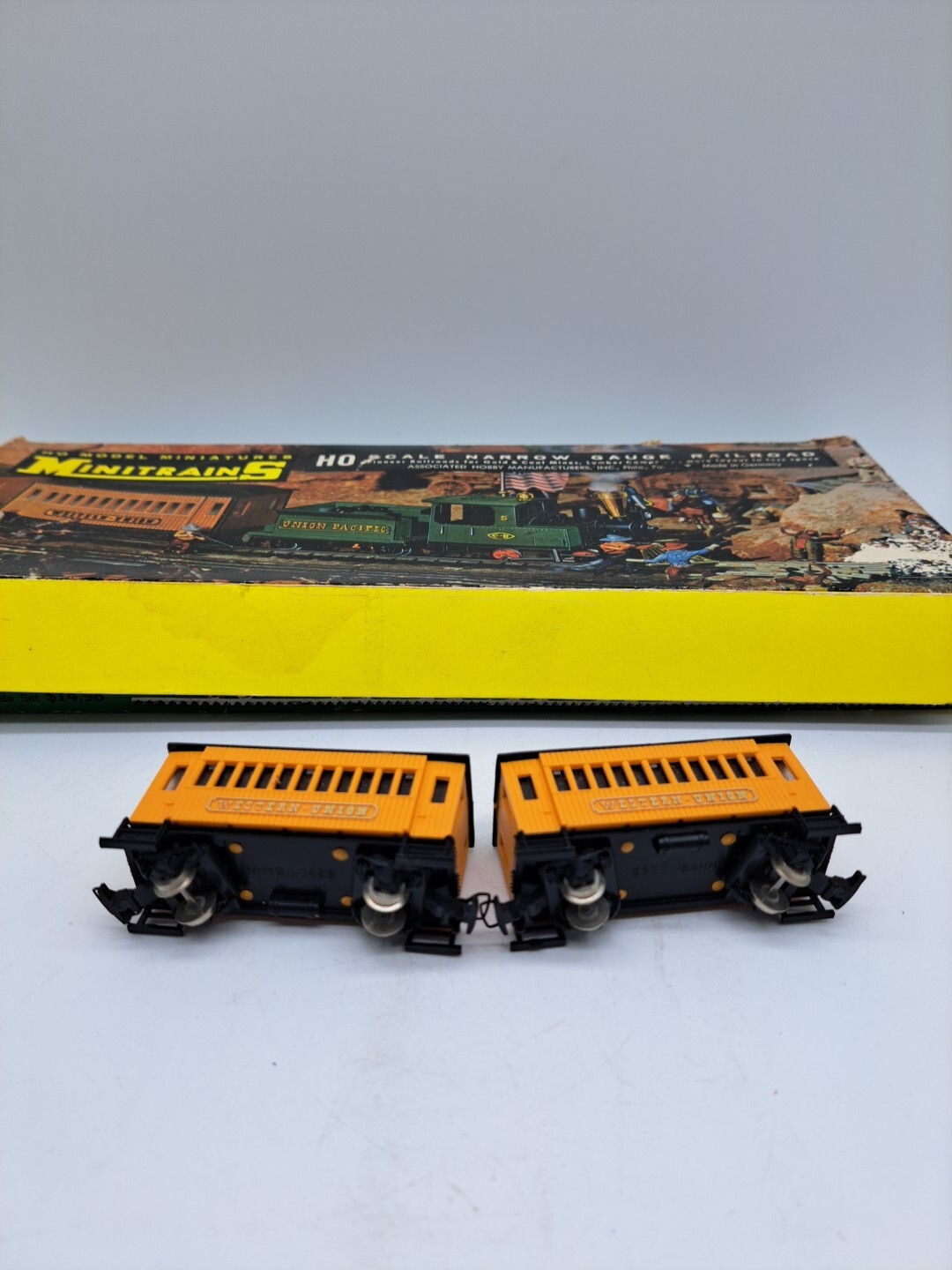 Minitrains Associated Hobby Manufacturers 3061 Western Union Express Untested