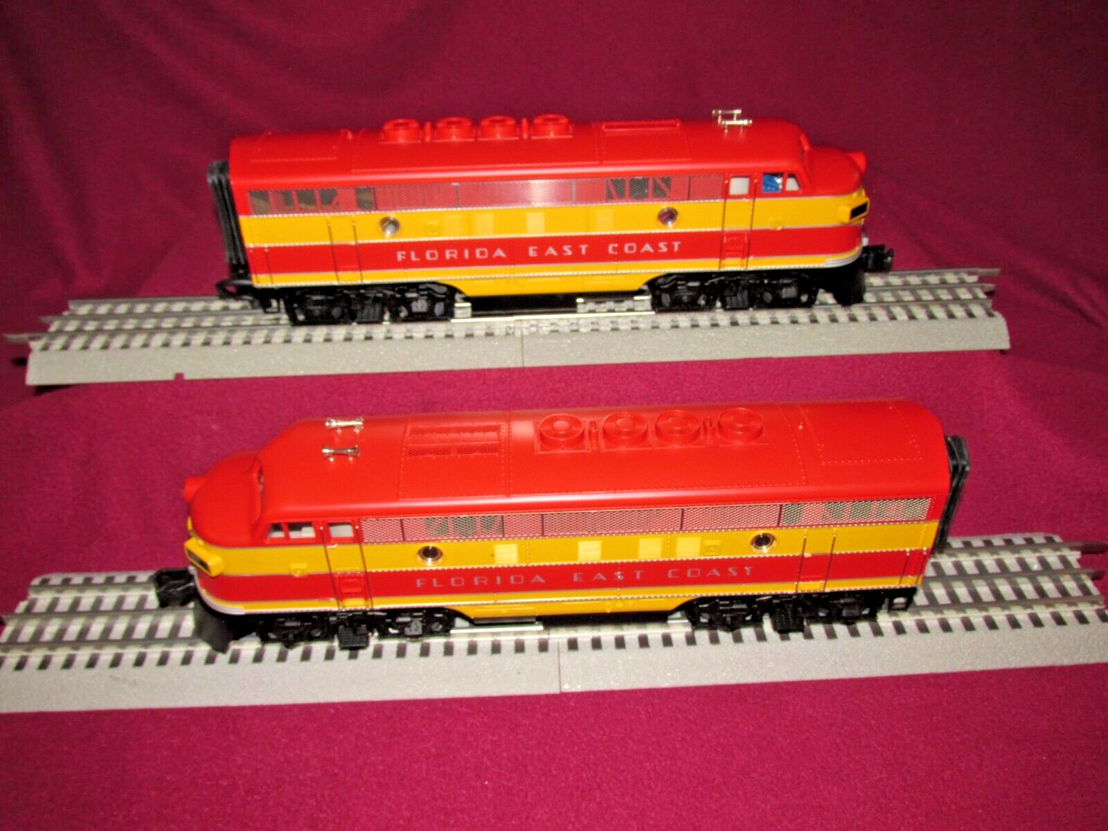 MTH MT-2052LP FLORIDA EAST COAST EMD AA DIESEL ENGINE SET WITH PROTO