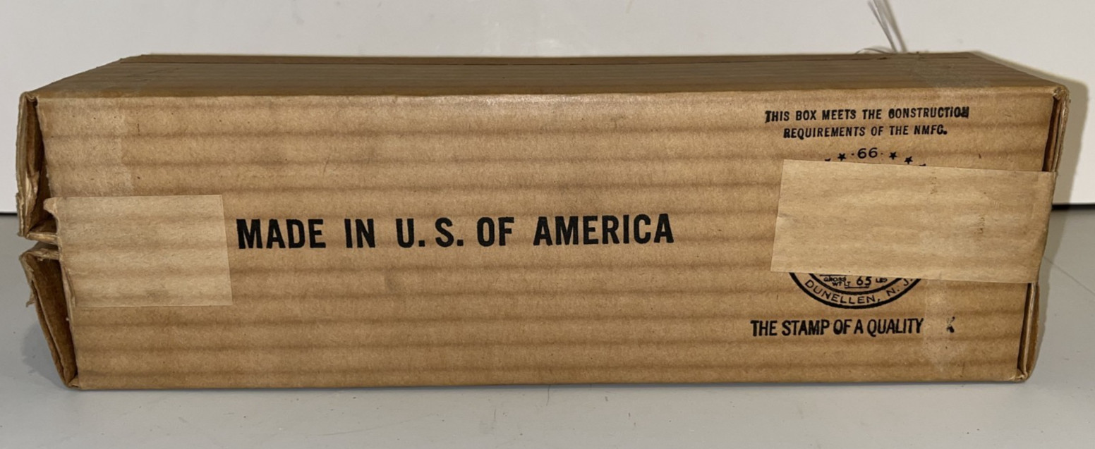 Lionel Postwar 665 4-6-4 Steam Engine ONLY with Box – Fabulous box and engine