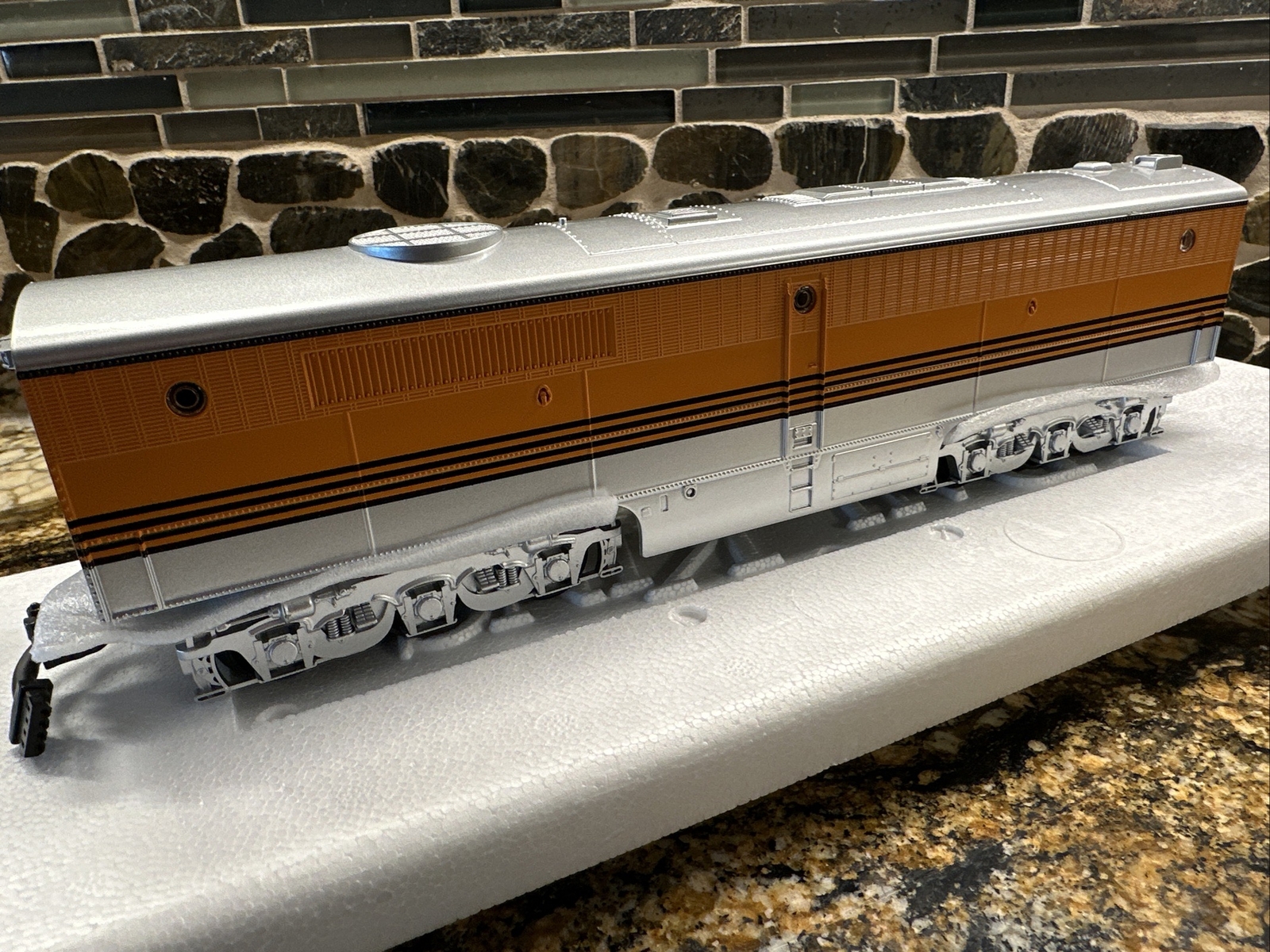 Rail King 0-31 30-2128-A Alco PA-B Diesel Unpowered Dummy – D&RGW