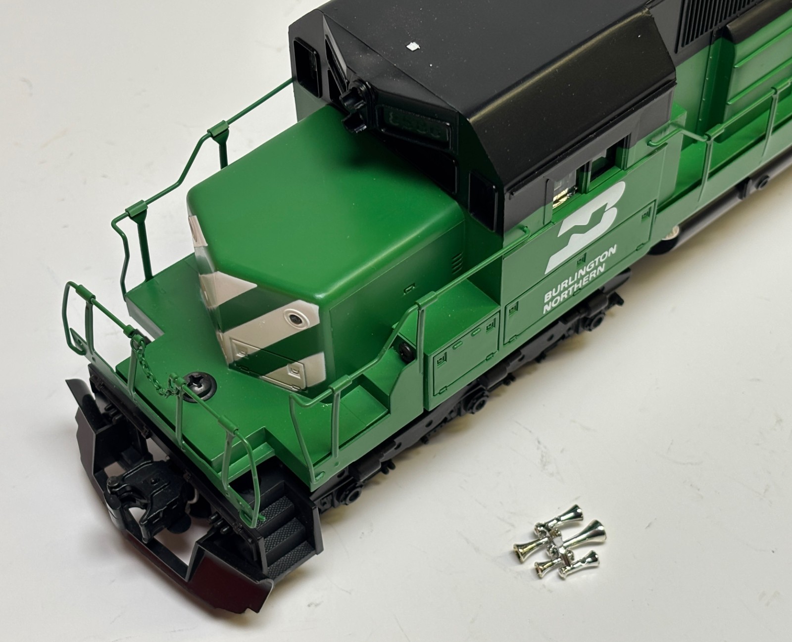 Lionel BN Burlington Northern SD-40 Unpowered Dummy #8586. 6-18208. Please Read!