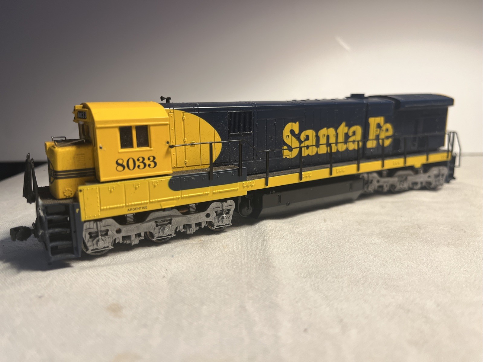 HO Scale Atlas Santa Fe C30-7 #8033 DCC Ready TESTED READ DESCRIPTION