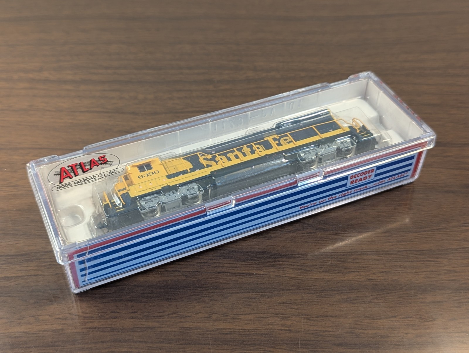 Atlas N Scale GE B23-7 Santa Fe #6390 DCC Ready