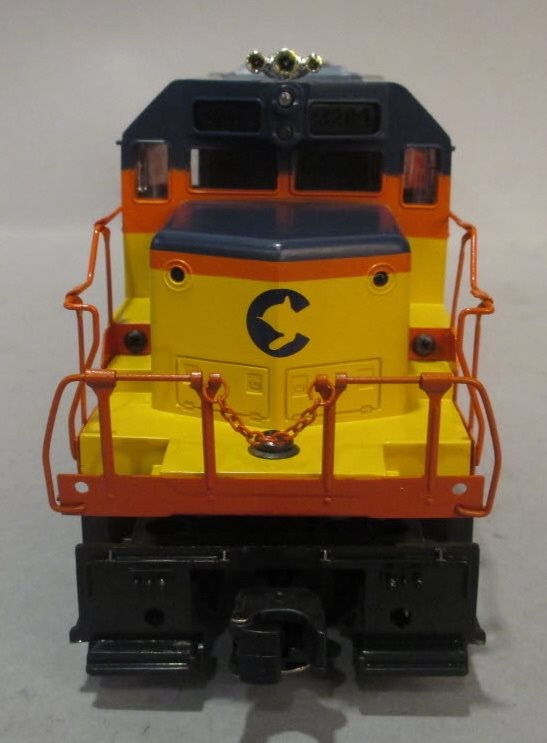 Lionel 6-18204 O Gauge Chessie System SD40 Non-Powered Diesel Locomotive #8204