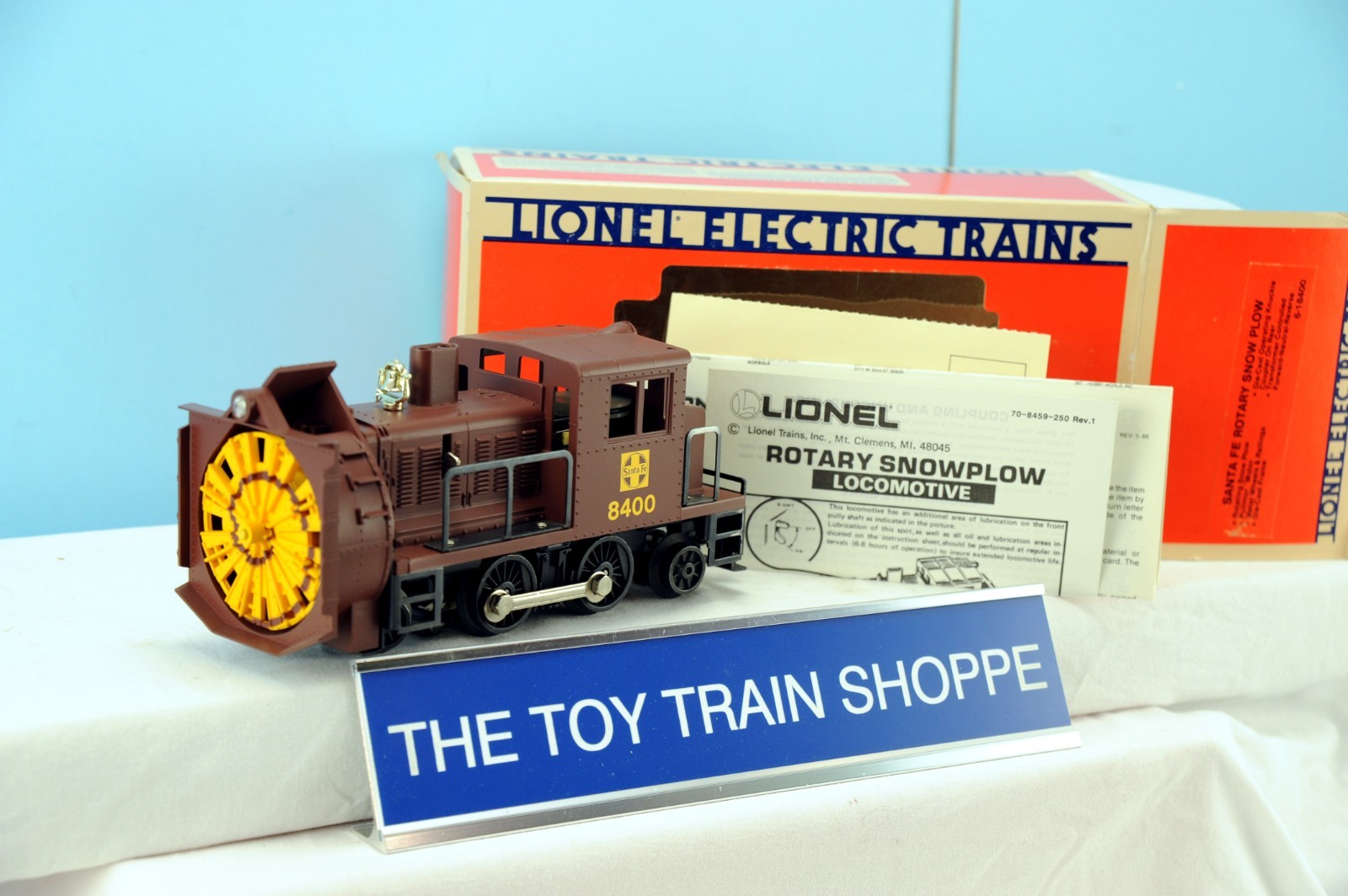 LIONEL 18400 SANTA FE MOTORIZED ROTARY SNOWPLOW W ROTATING FAN. TESTED. NEW IB.