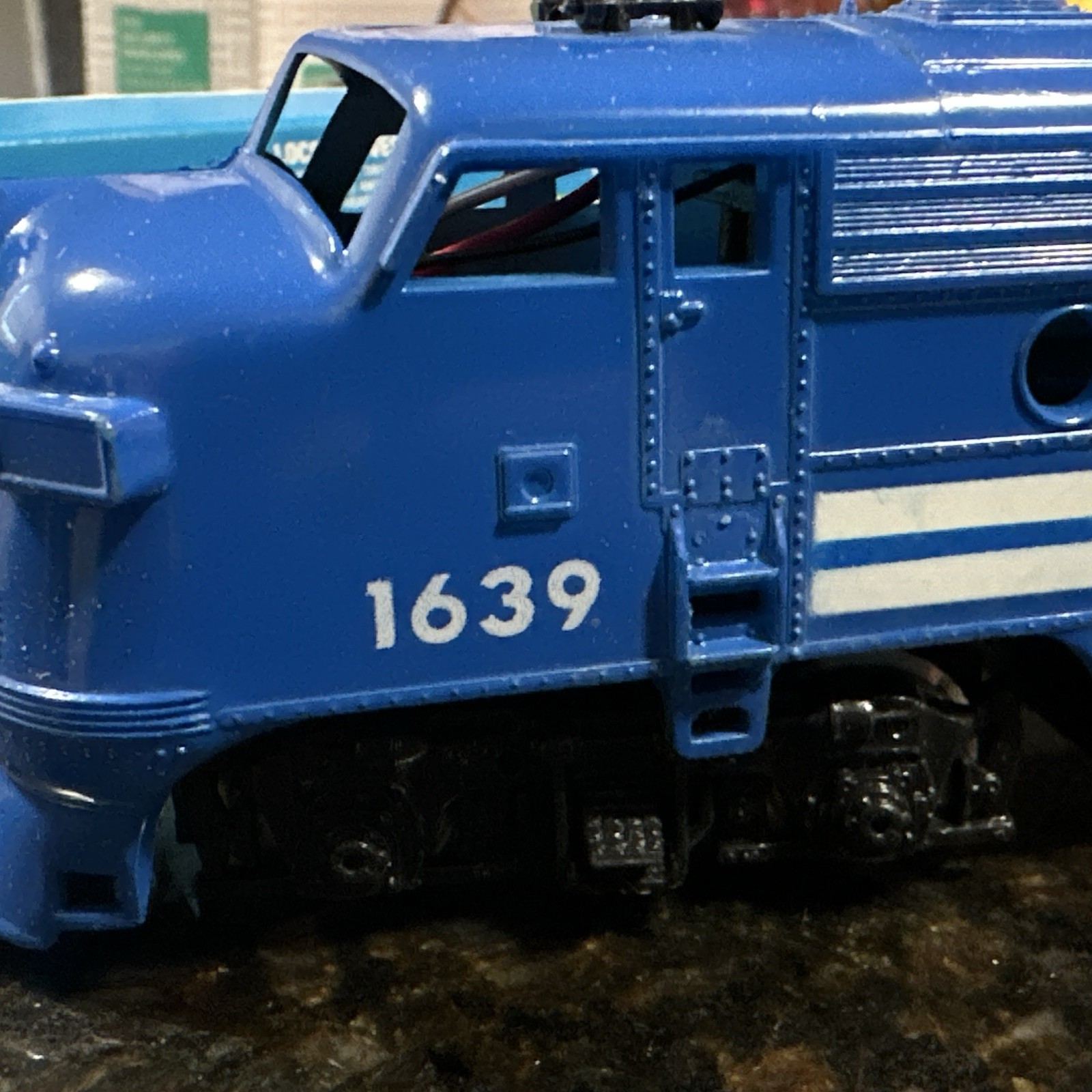 Life-Like HO EMD F7 Diesel Locomotive Conrail #1639 MPN 08694